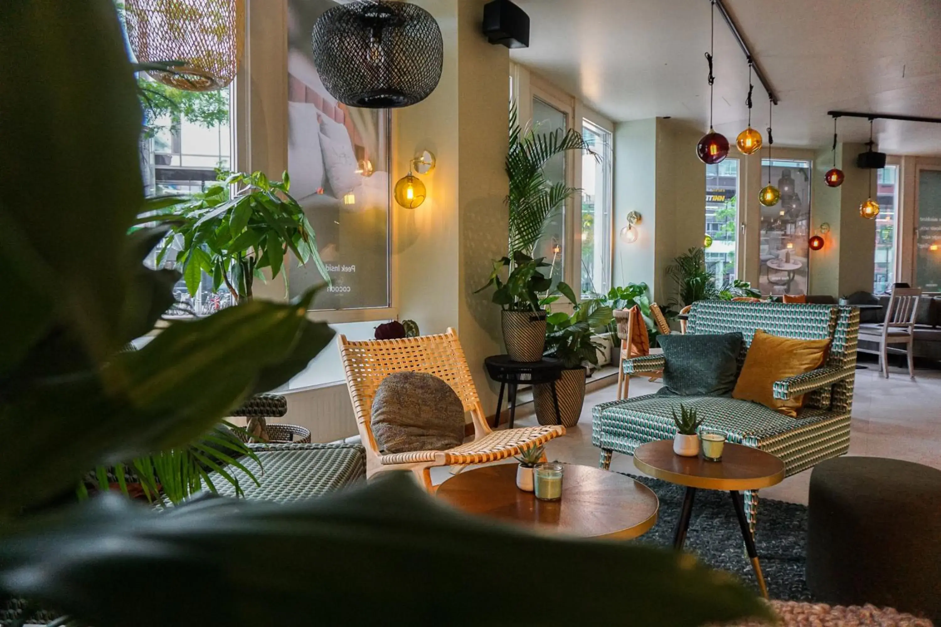 Lounge or bar in Cocoon Salzburg Lounge or bar in Cocoon Salzburg