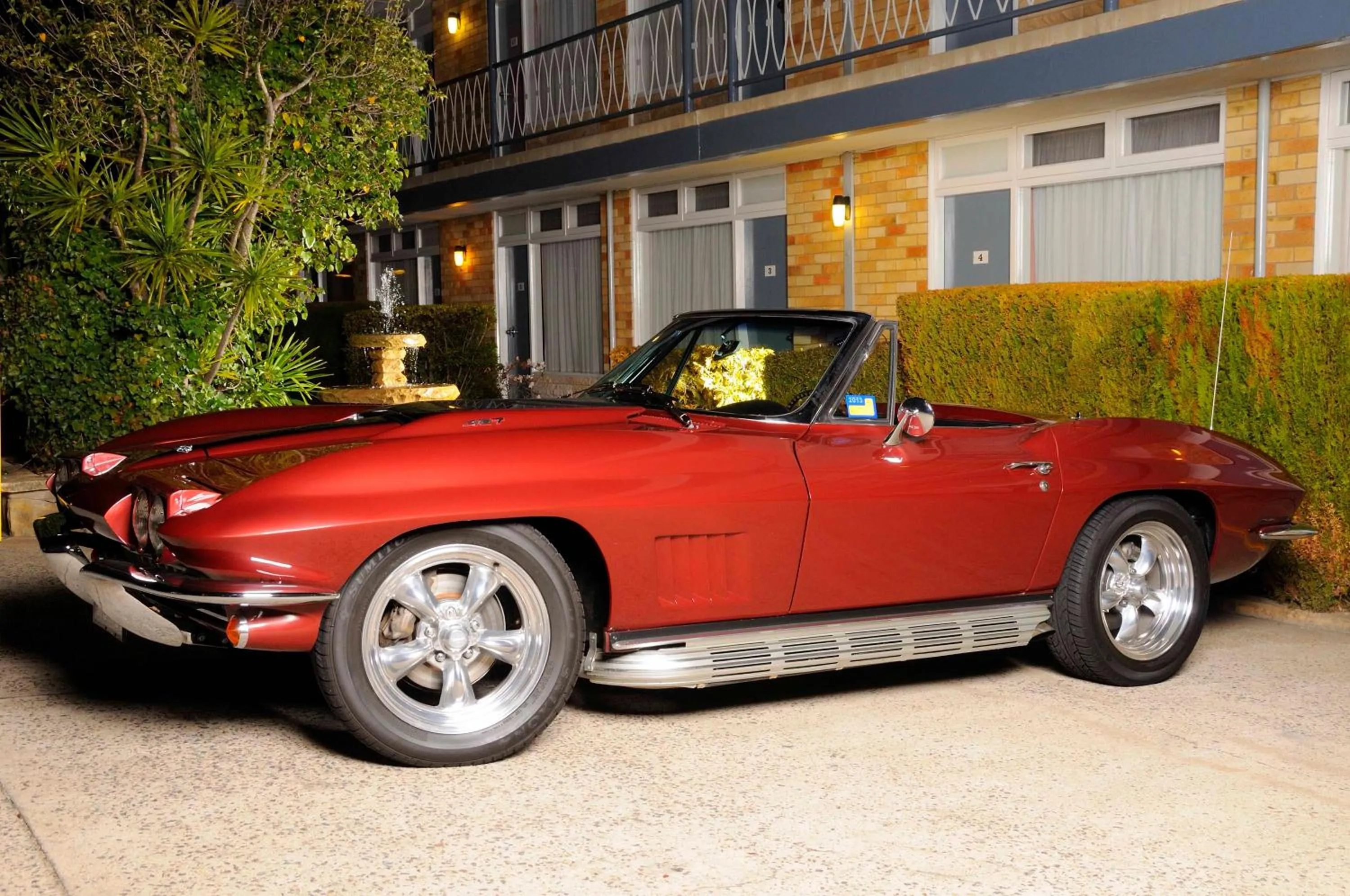 Facade/entrance in Olympia Motel