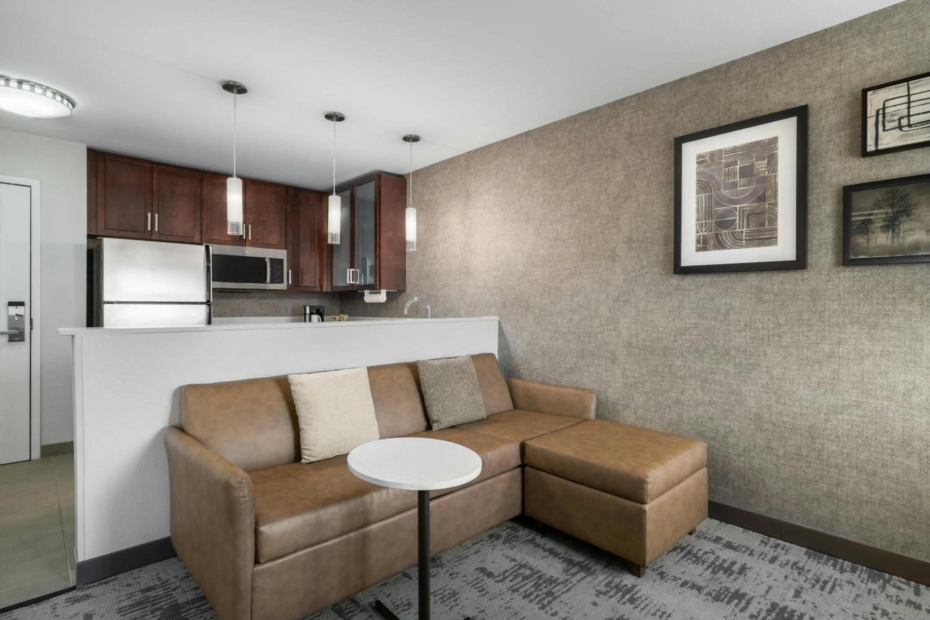 Living room in Residence Inn by Marriott Des Moines Downtown
