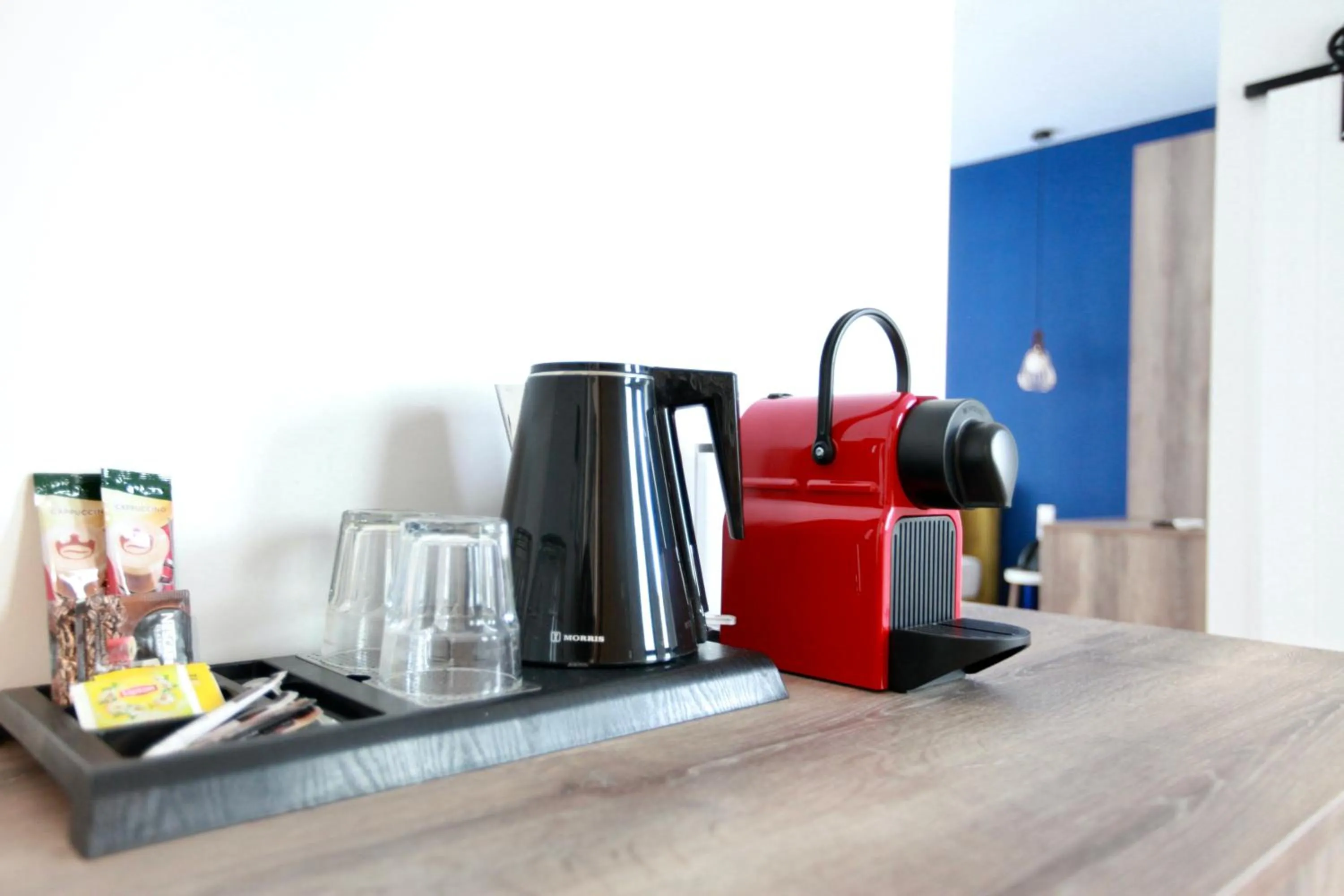 Coffee/tea facilities in Iasonos Suites Athens