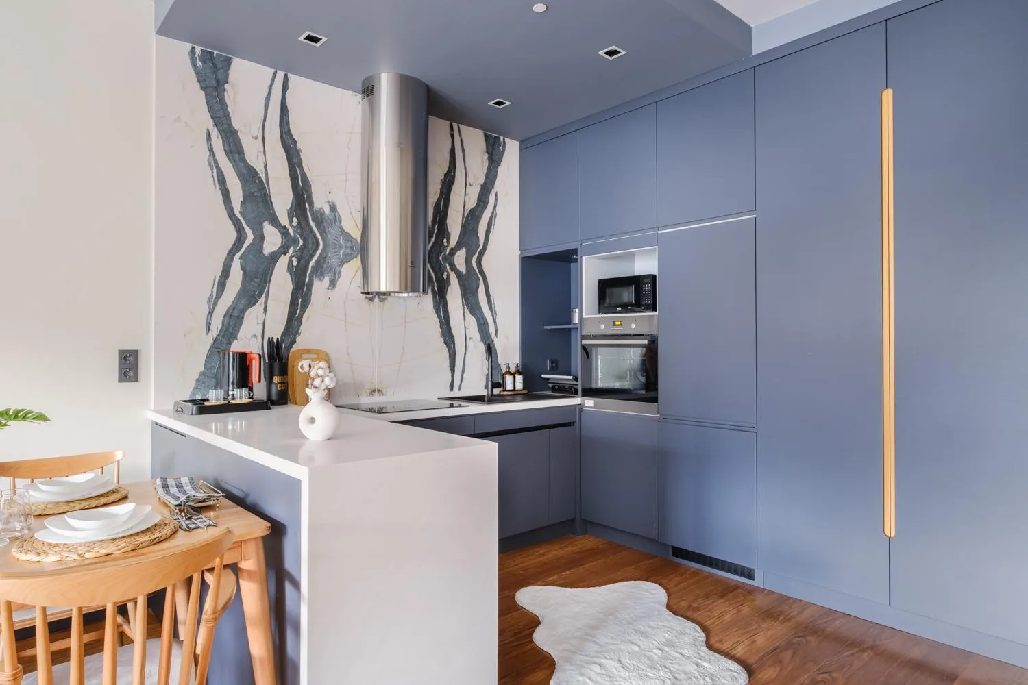 Kitchen or kitchenette in Benesta Residence by NewInn