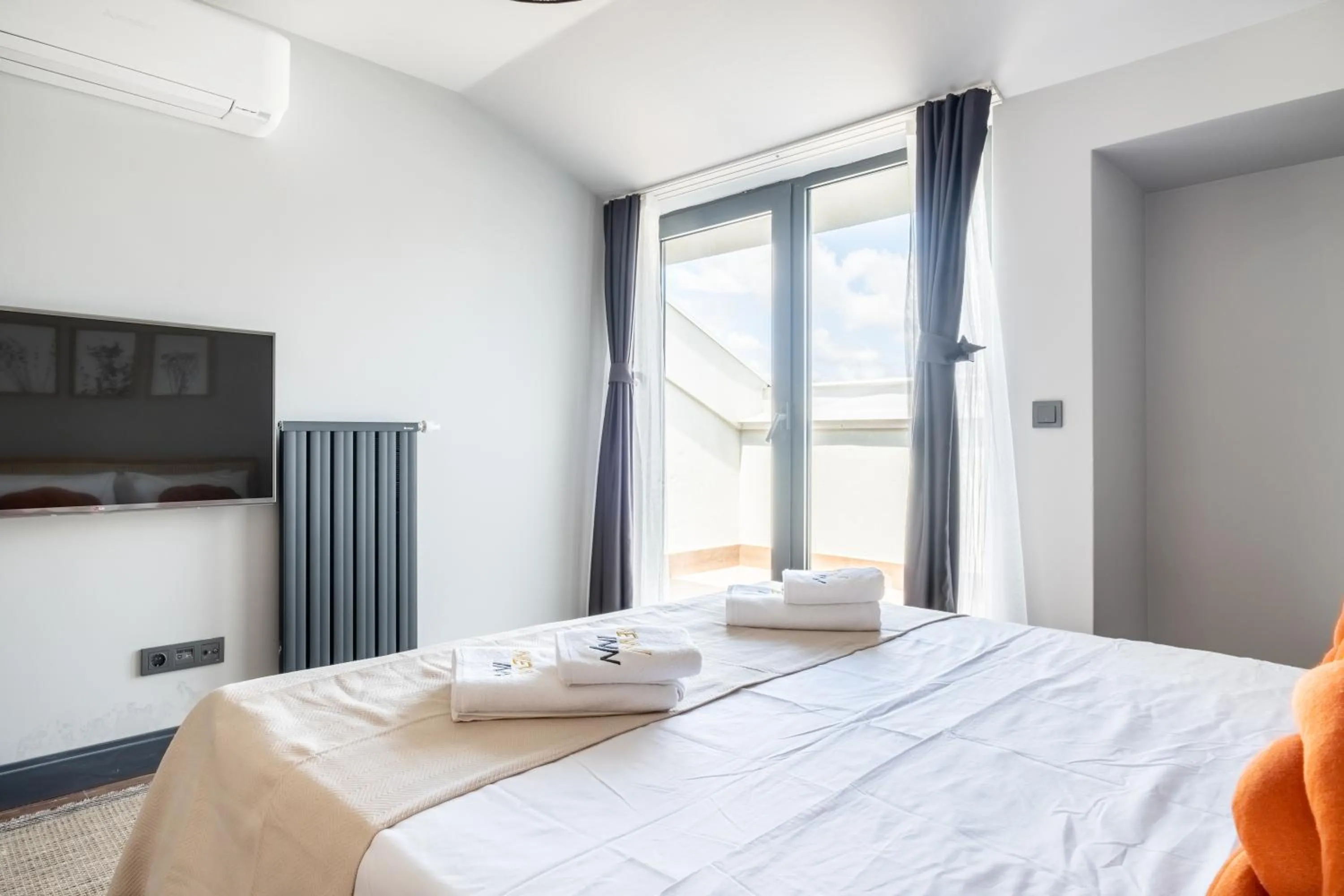 Bed in Benesta Residence by NewInn