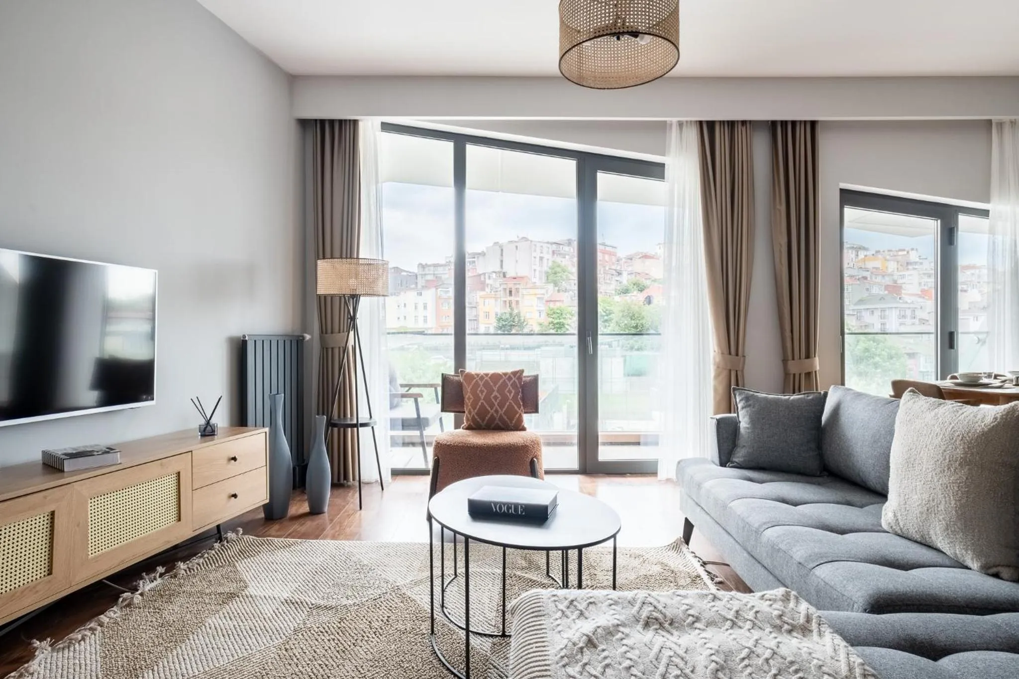 Communal lounge/ TV room in Benesta Residence by NewInn