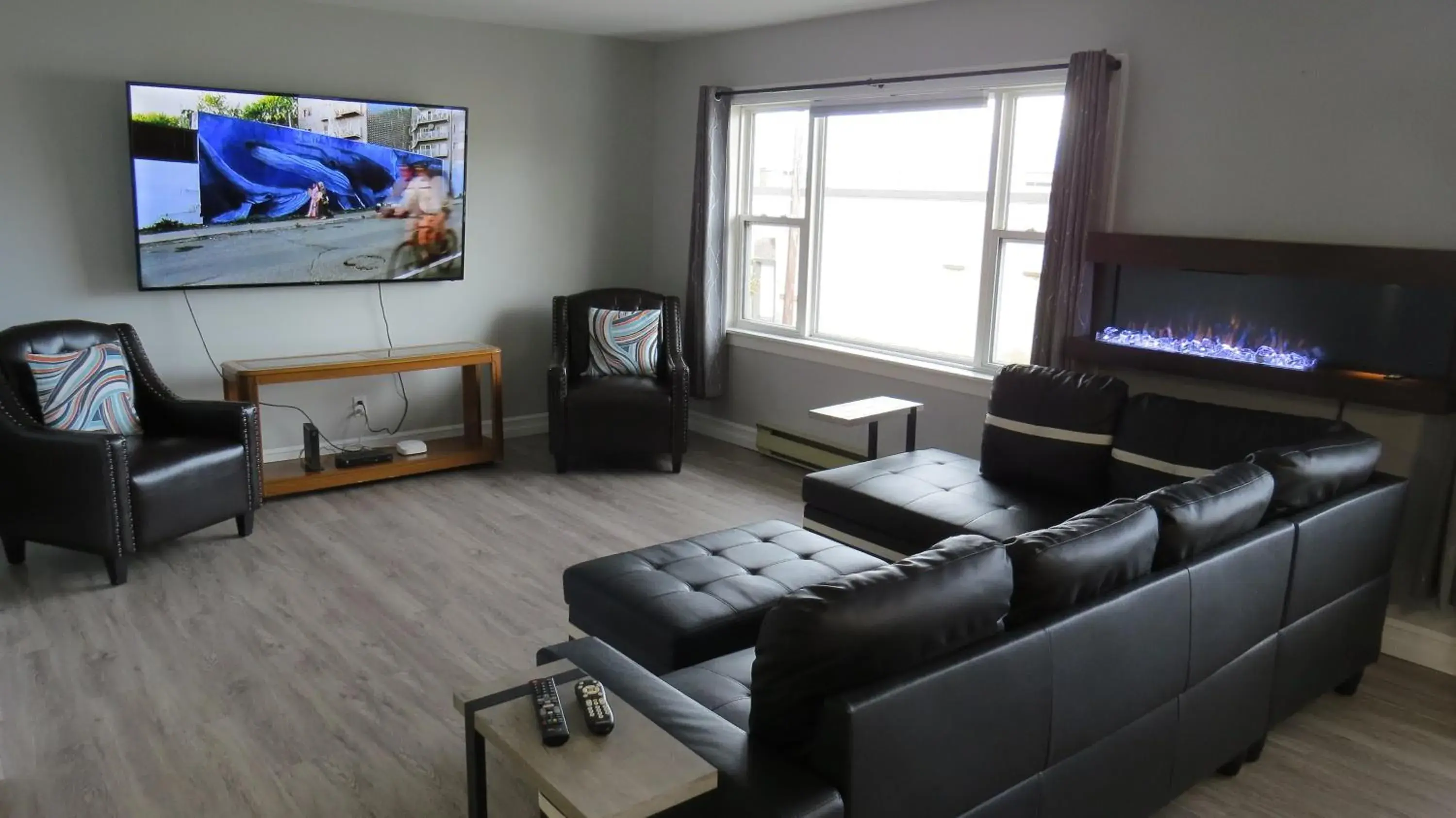 Two-Bedroom Bungalow in Dockside Suites Two-Bedroom Bungalow in Dockside Suites