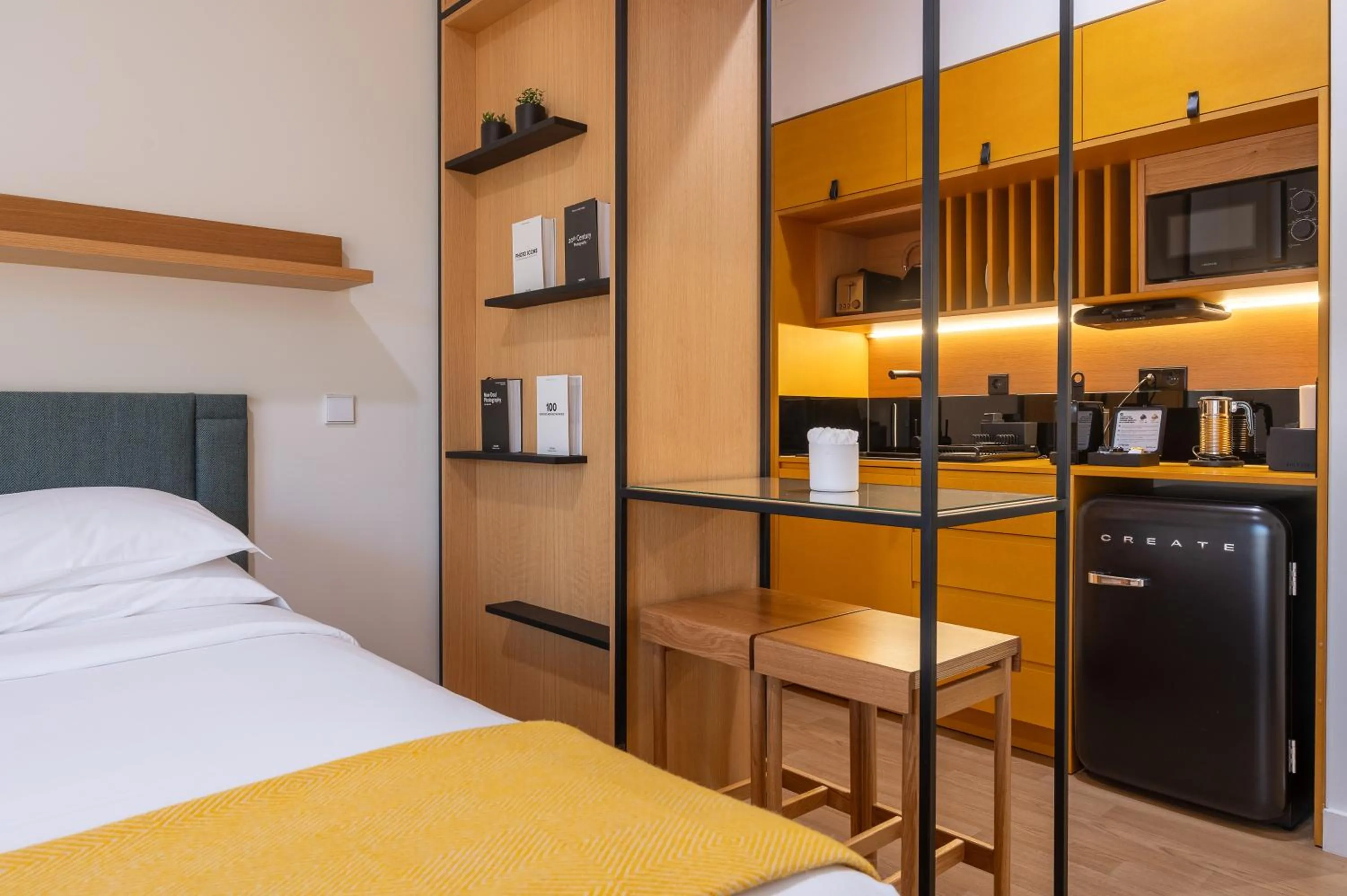 Photo of the whole room, Bed in BFRESH Hotel - Padel, Pool & Fitness - Adults Only