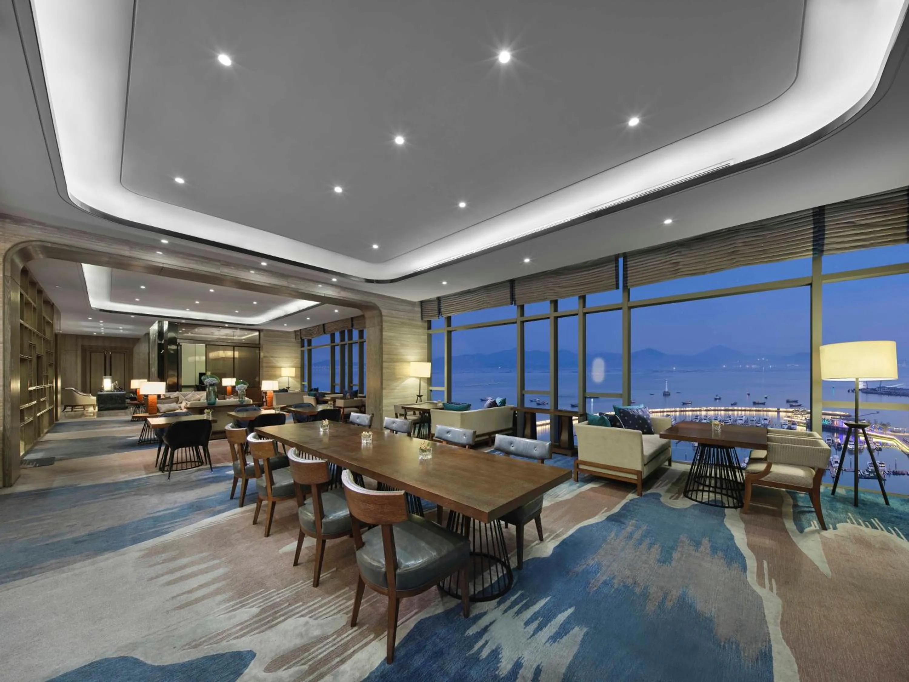 Restaurant/places to eat in Hilton Shenzhen Shekou Nanhai