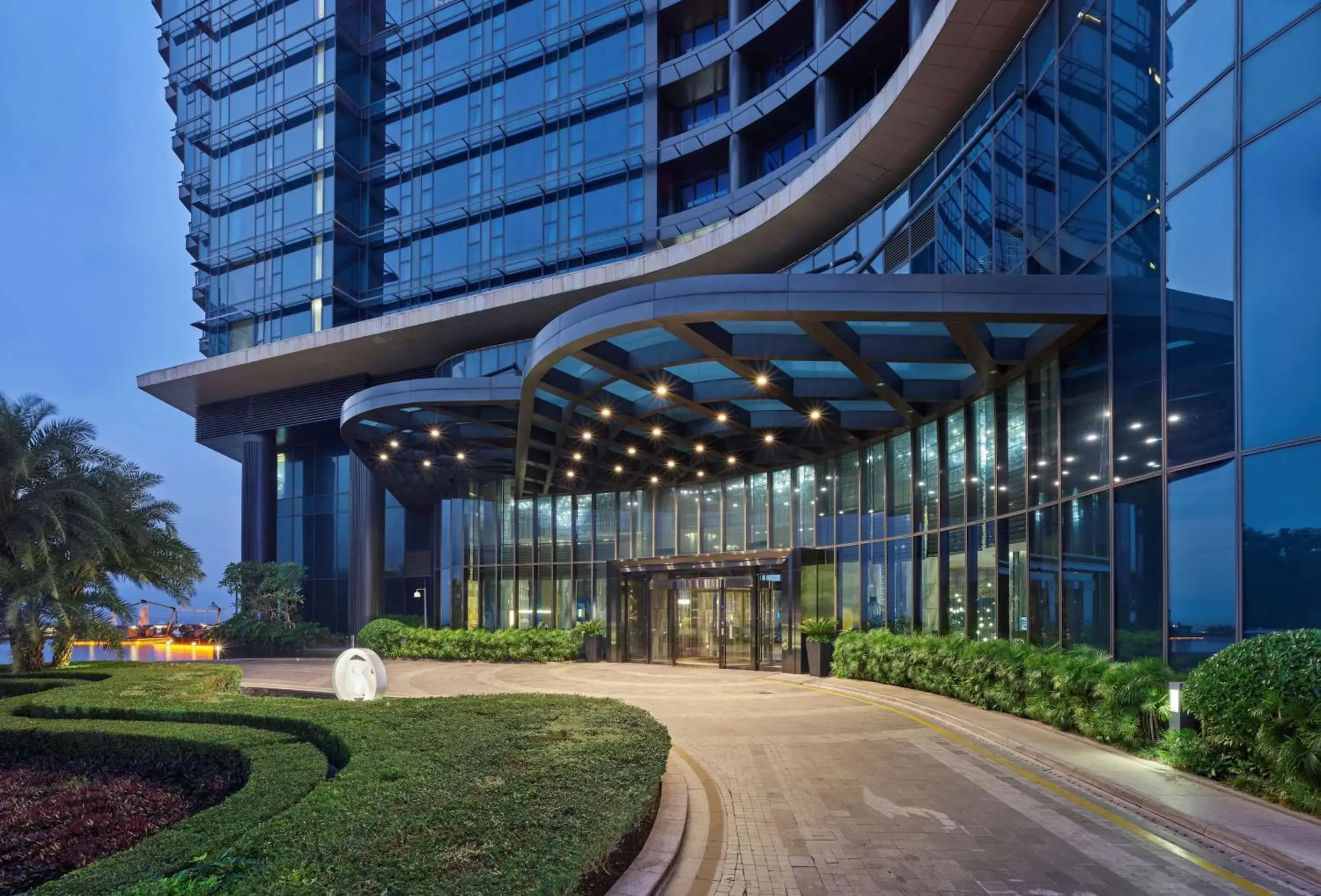 Property building in Hilton Shenzhen Shekou Nanhai Property building in Hilton Shenzhen Shekou Nanhai