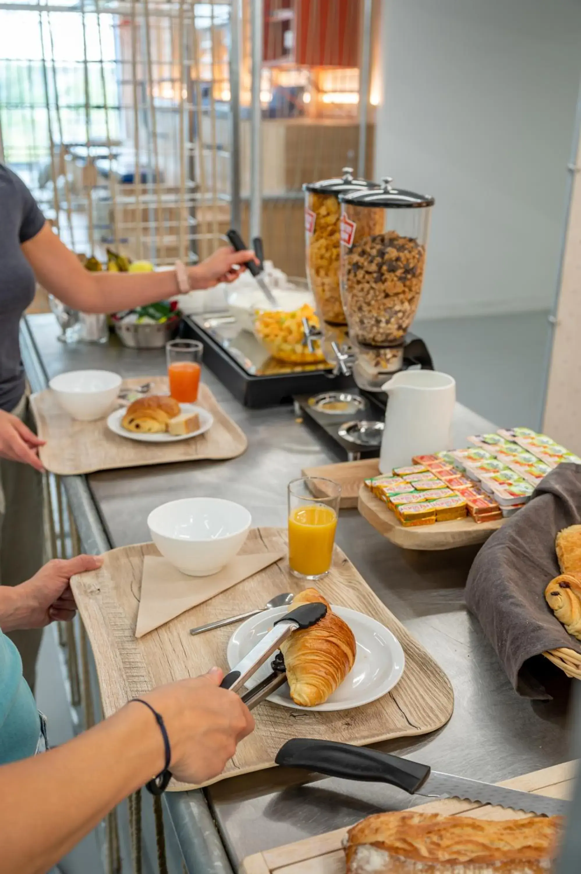 Restaurant/places to eat in UCPA SPORT STATION HOSTEL PARIS Restaurant/places to eat in UCPA SPORT STATION HOSTEL PARIS