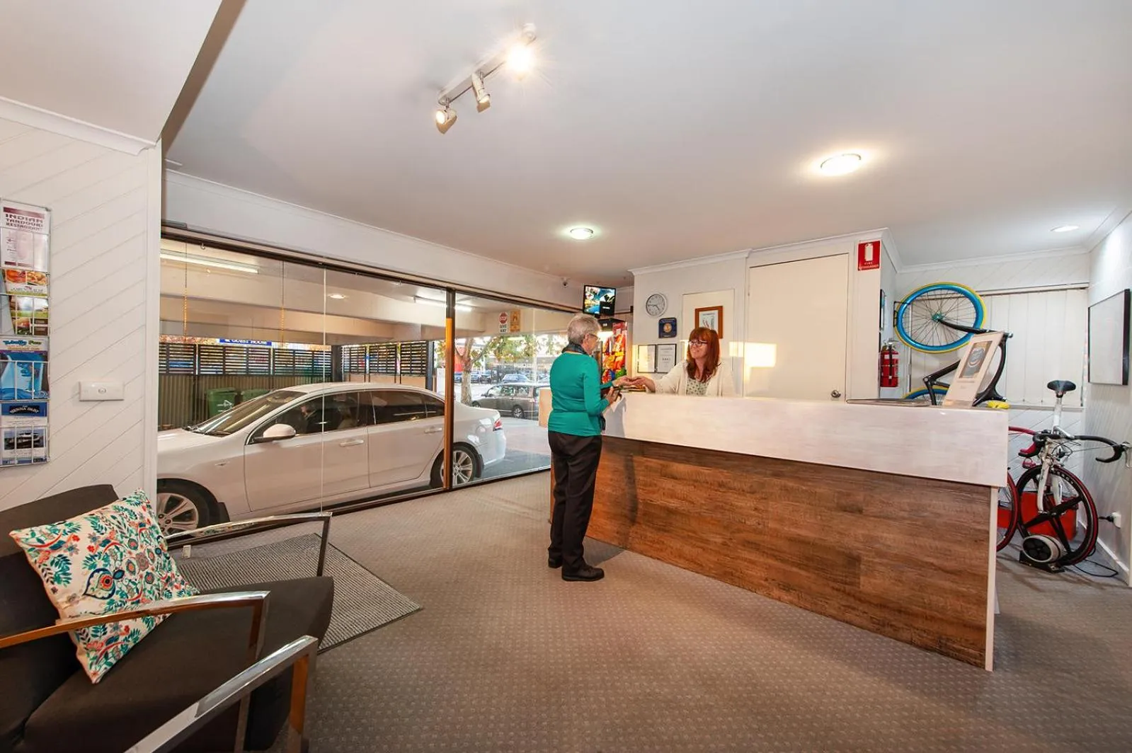 Lobby or reception in Albury Winsor Park Motor Inn