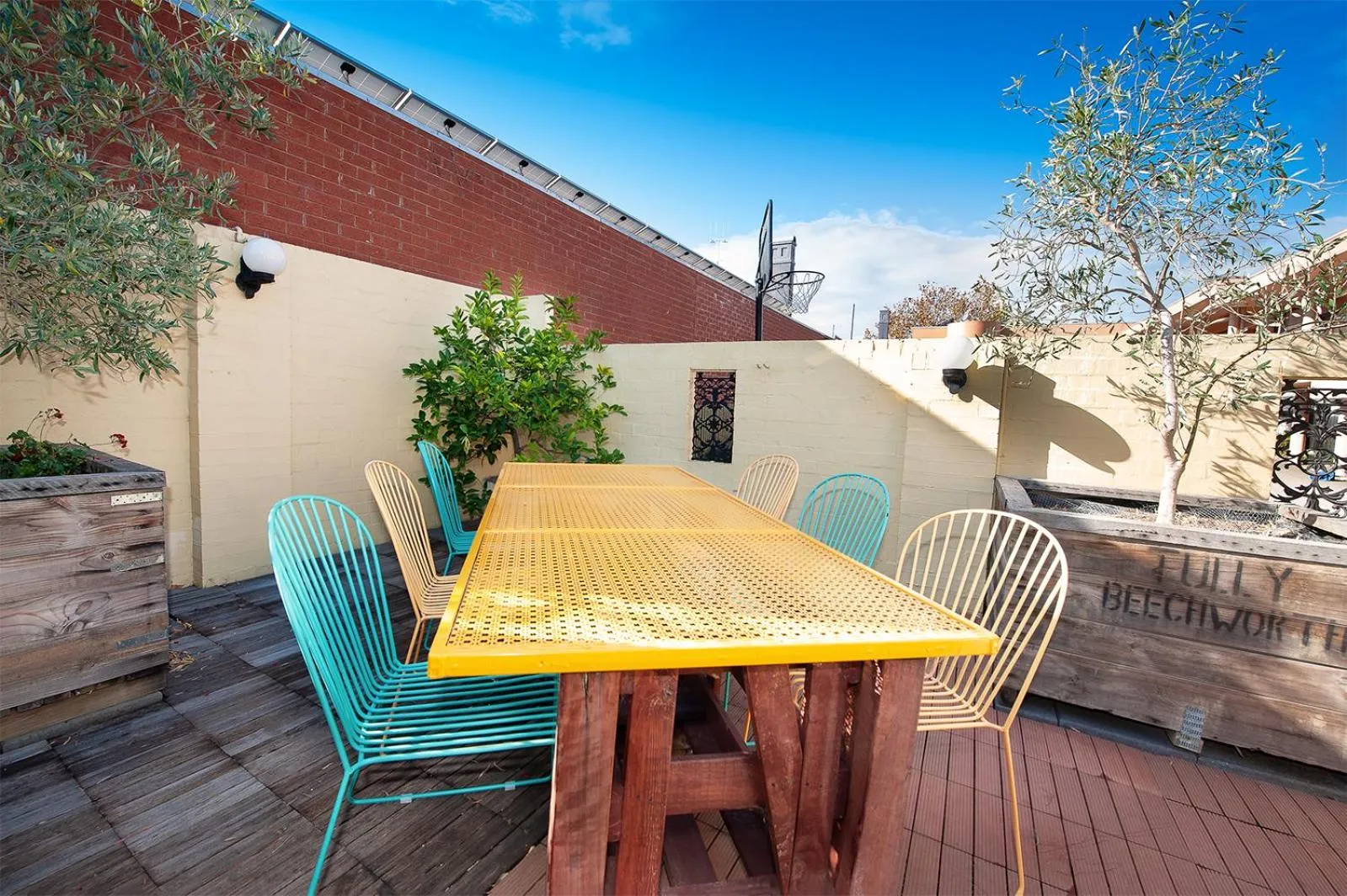 Garden in Albury Winsor Park Motor Inn