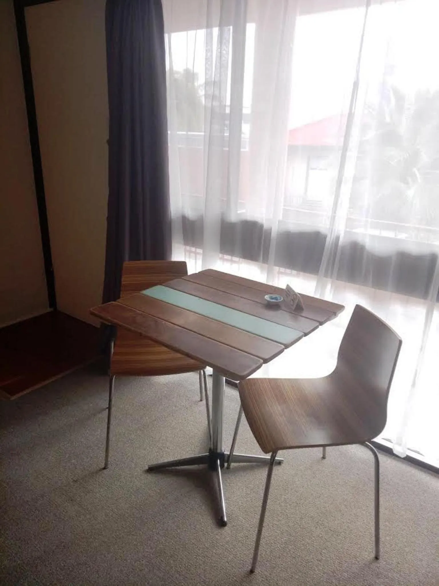 Seating area in Albury Winsor Park Motor Inn