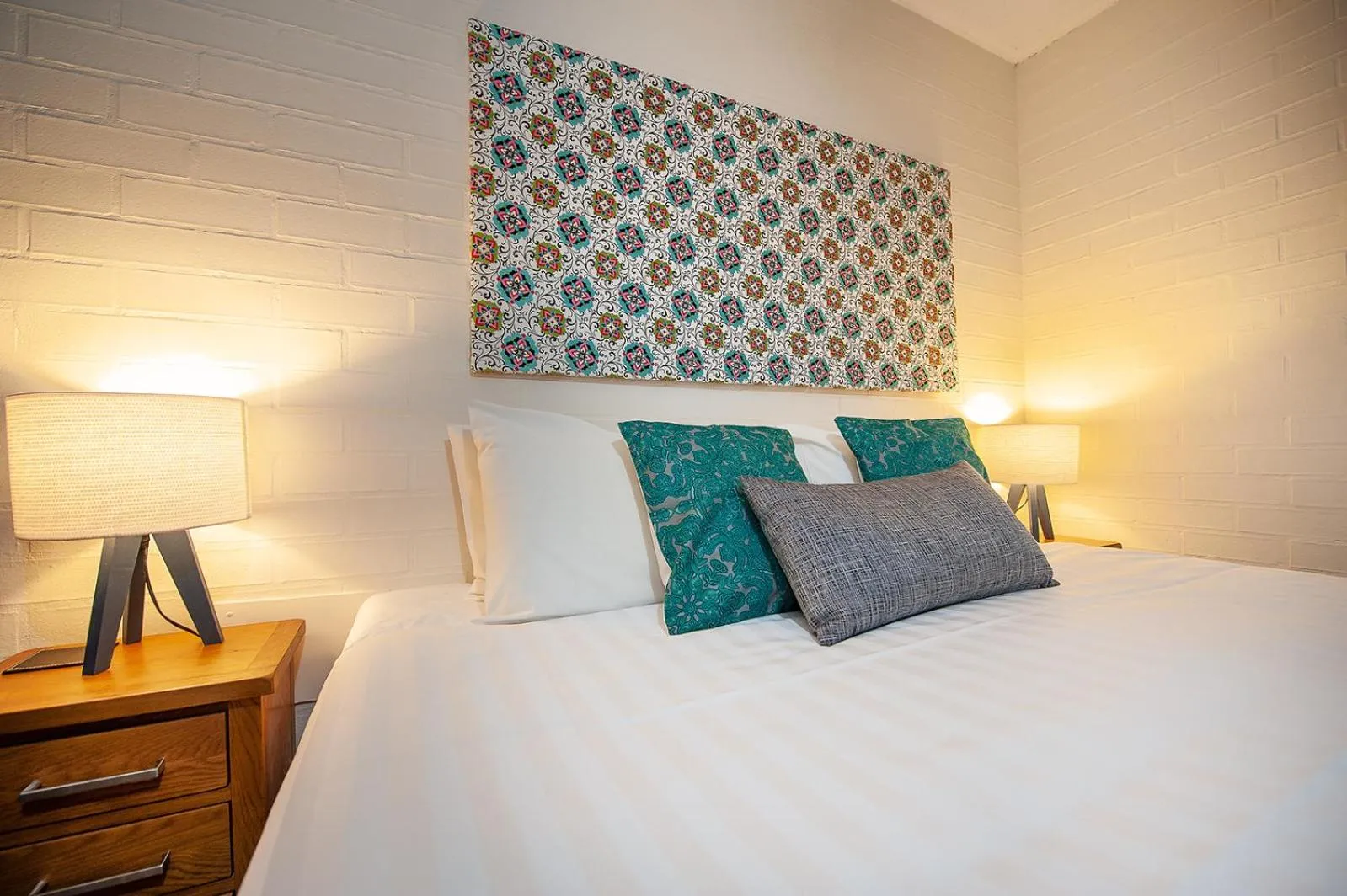 Bedroom, Bed in Albury Winsor Park Motor Inn