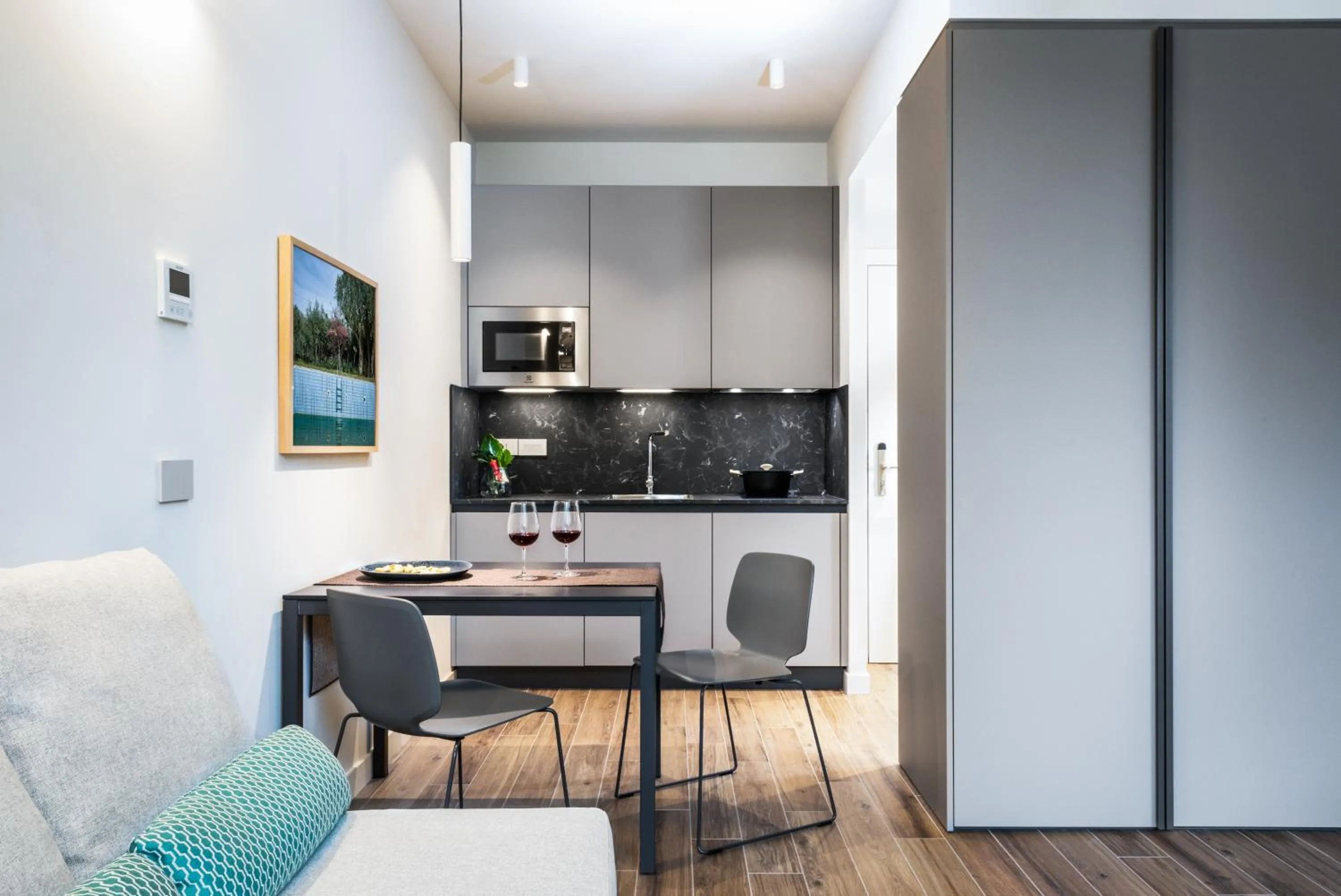 Kitchen or kitchenette in CO99 Art Building Residence