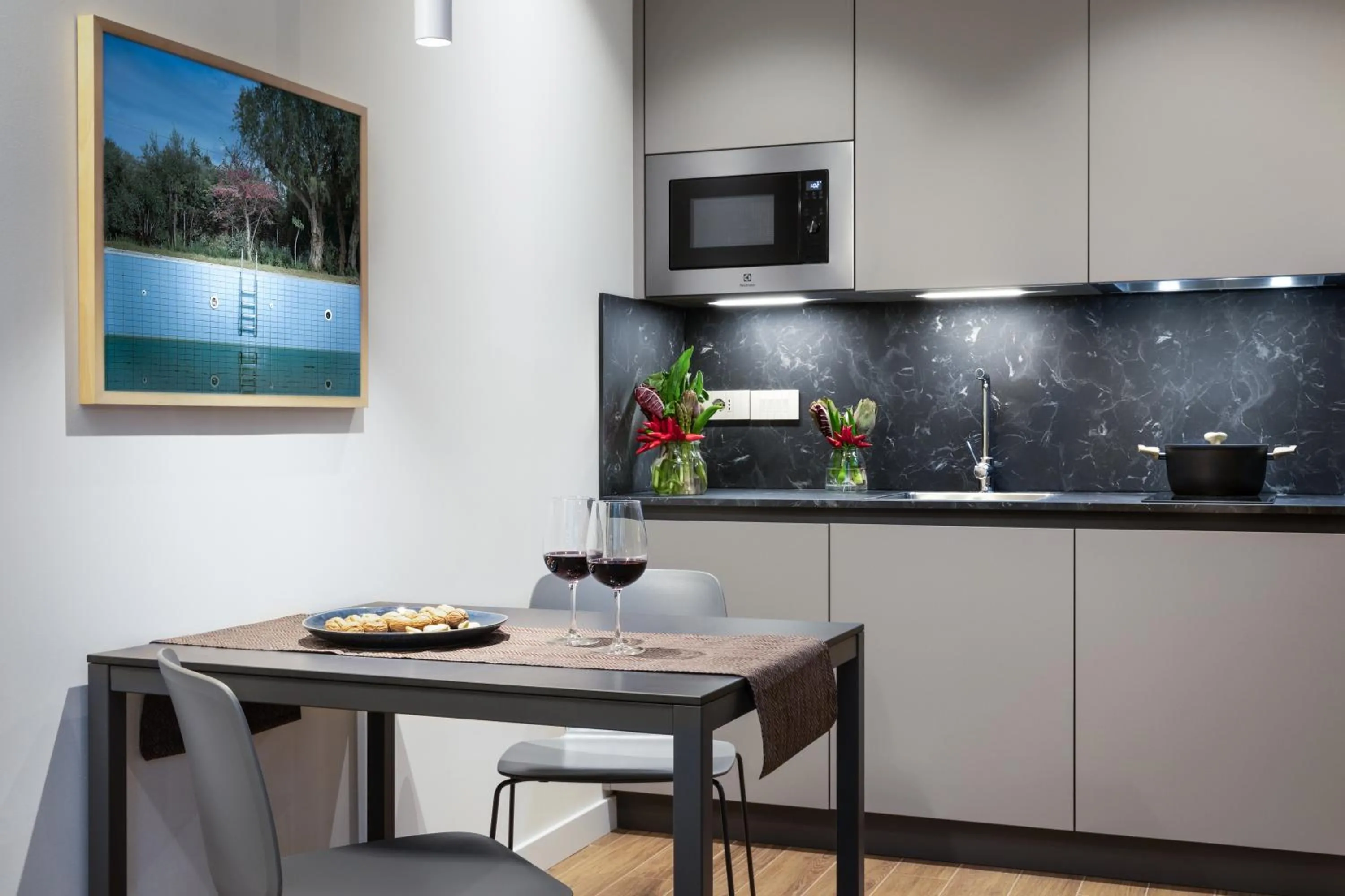Kitchen or kitchenette in CO99 Art Building Residence