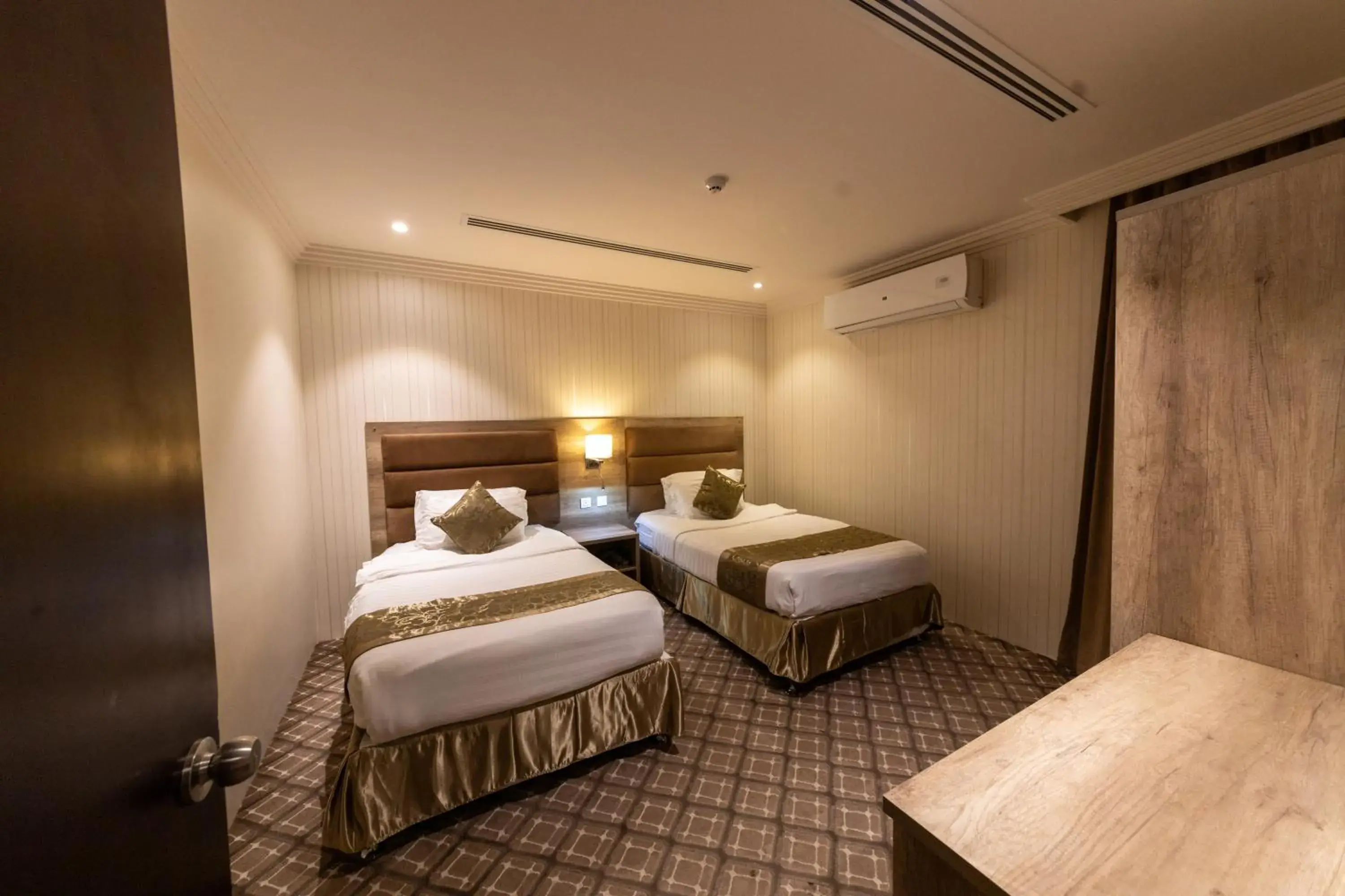 Economy Twin Room - single occupancy in Burj Al Hayat Hotel Suites - Al Olaya Economy Twin Room - single occupancy in Burj Al Hayat Hotel Suites - Al Olaya