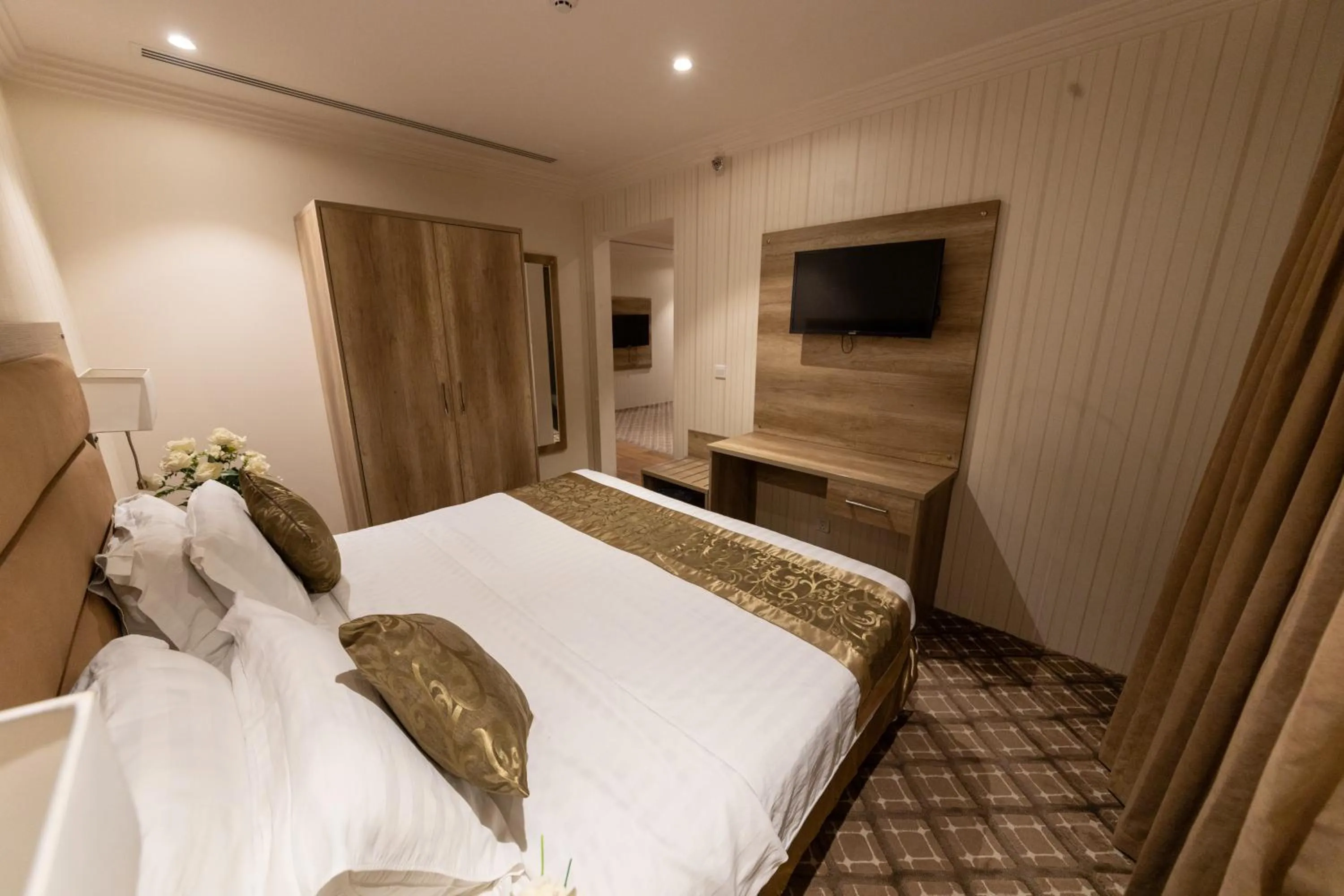 Bed in Burj Al Hayat Hotel Suites - Al Olaya