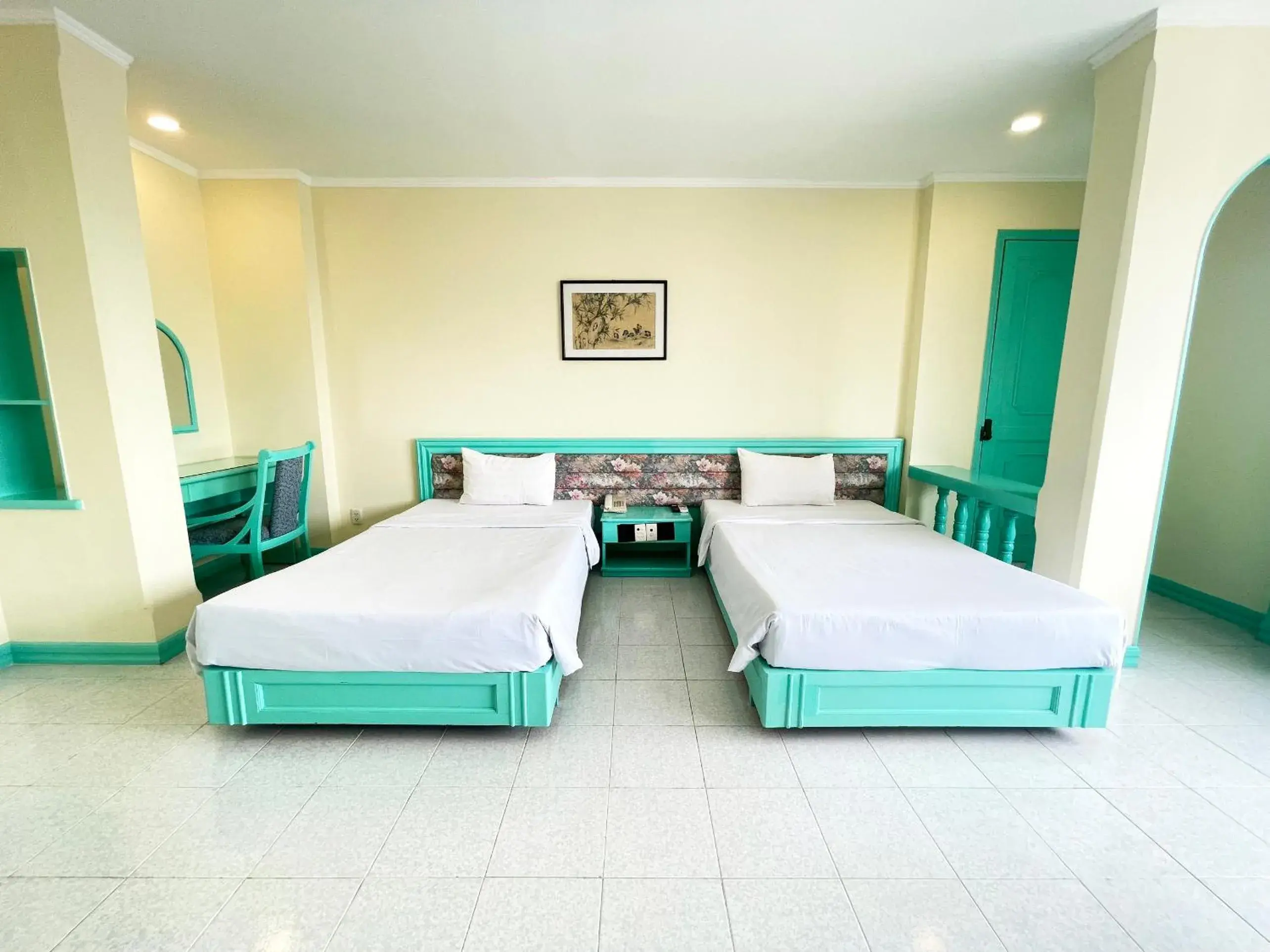 Bed in Bat Dat Hotel Bed in Bat Dat Hotel