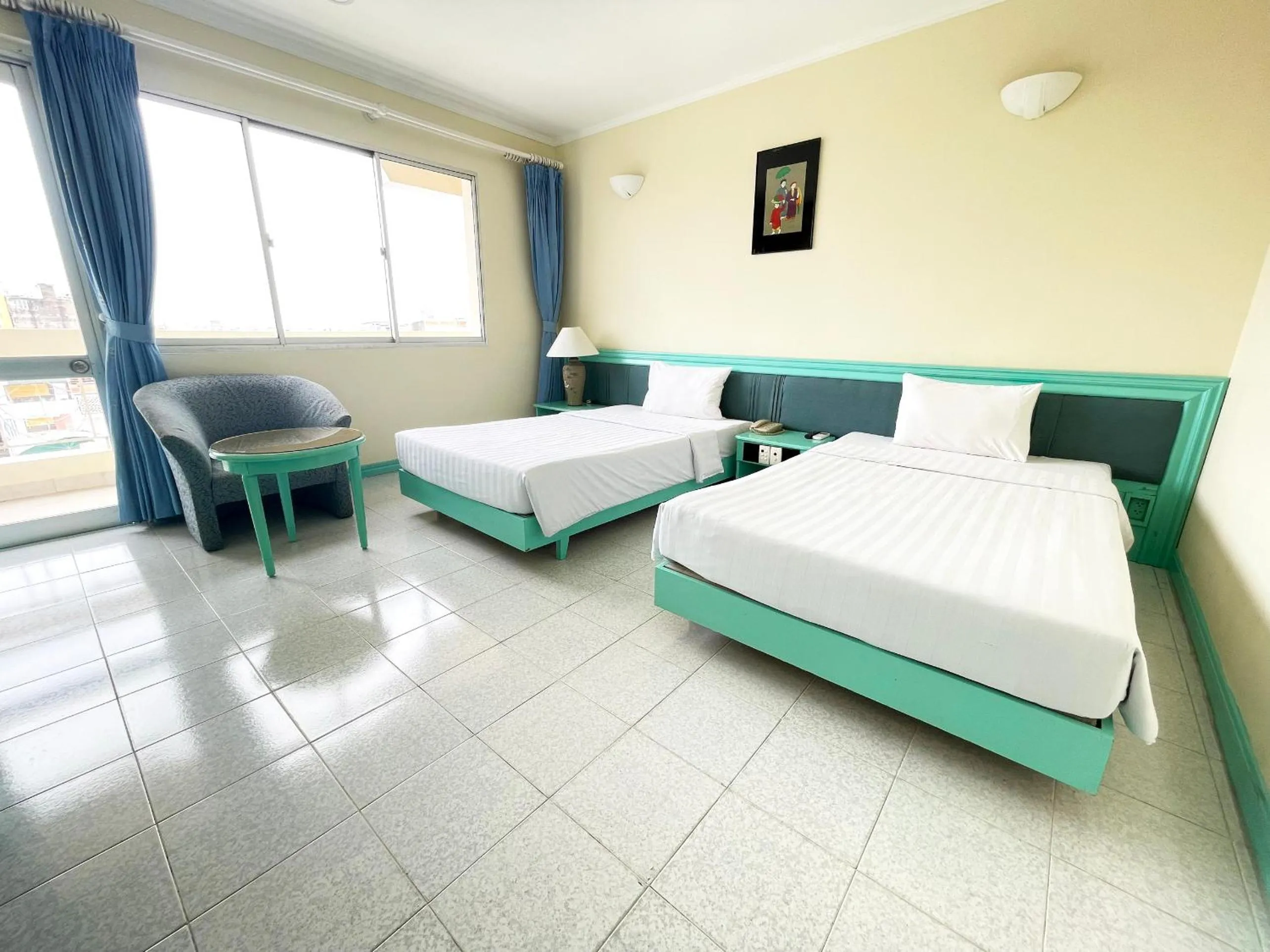 Bed in Bat Dat Hotel