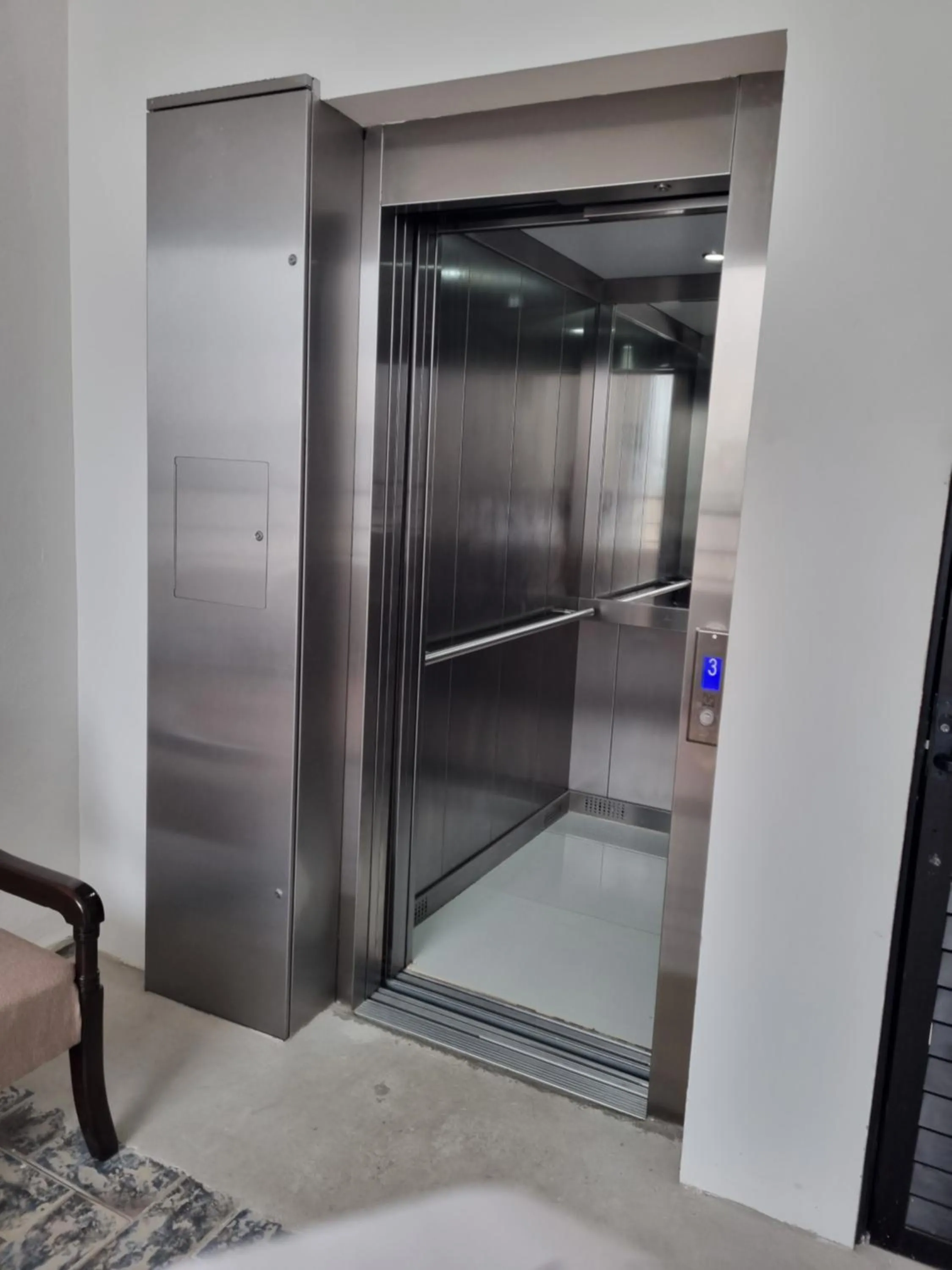 elevator in Hotel Soberanis