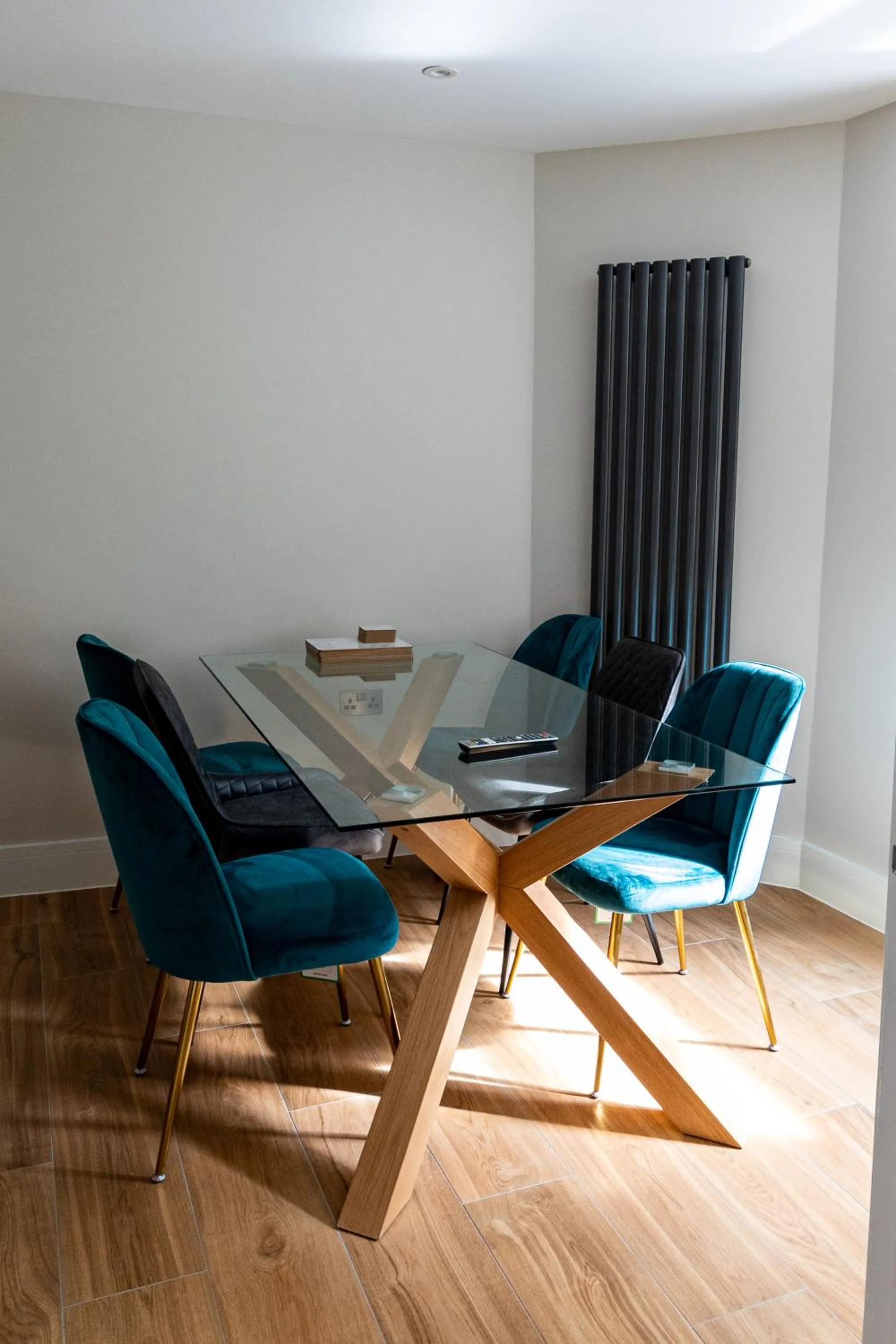 Three-Bedroom Apartment in Ty Belgrave