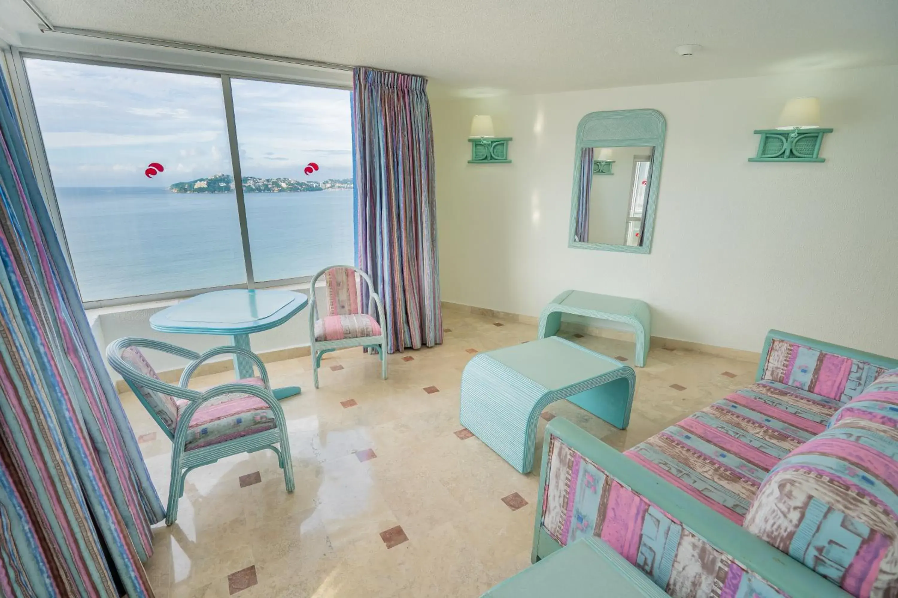 Living room in Playa Suites Acapulco Living room in Playa Suites Acapulco