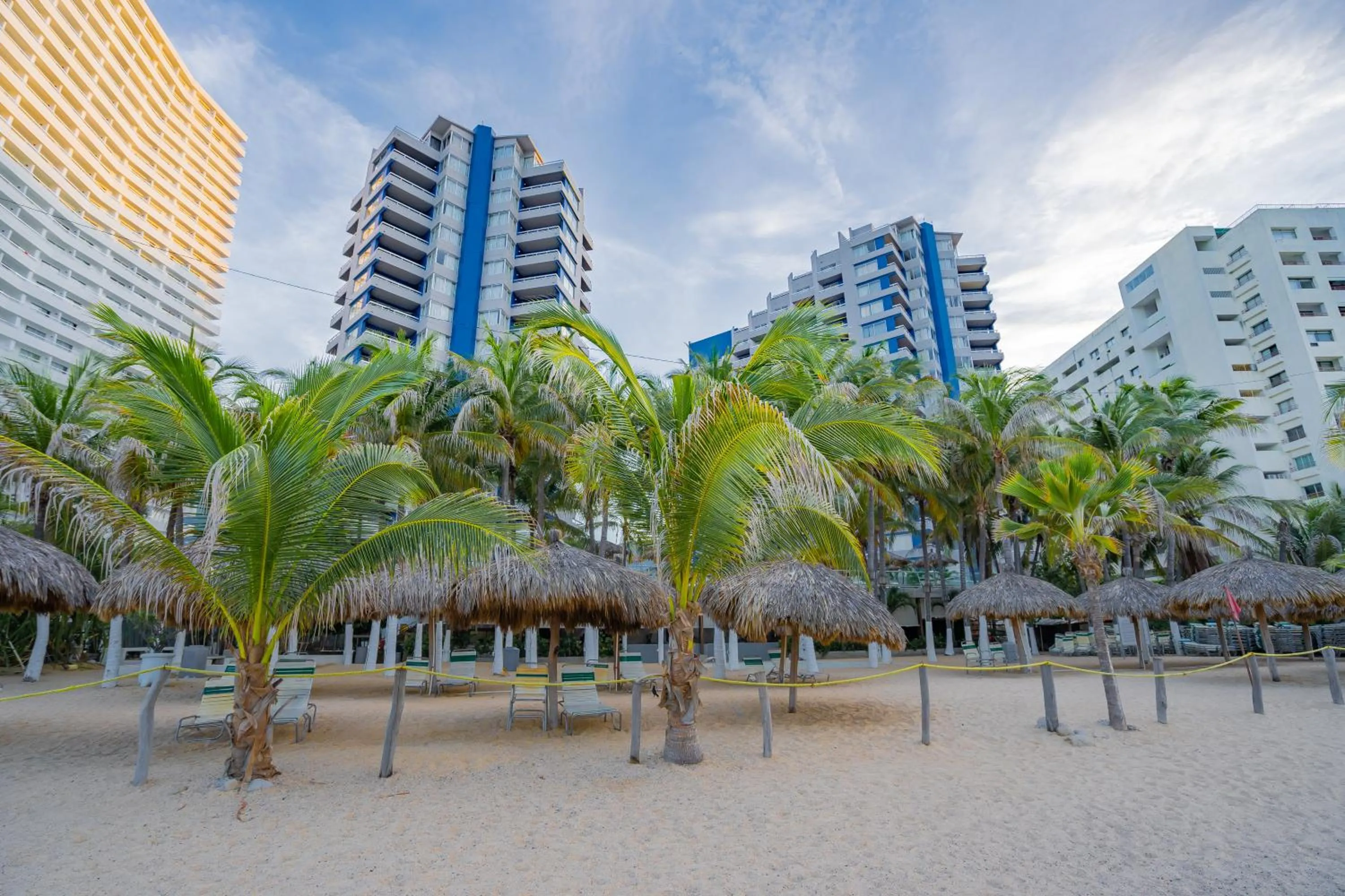 Bird's eye view in Playa Suites Acapulco