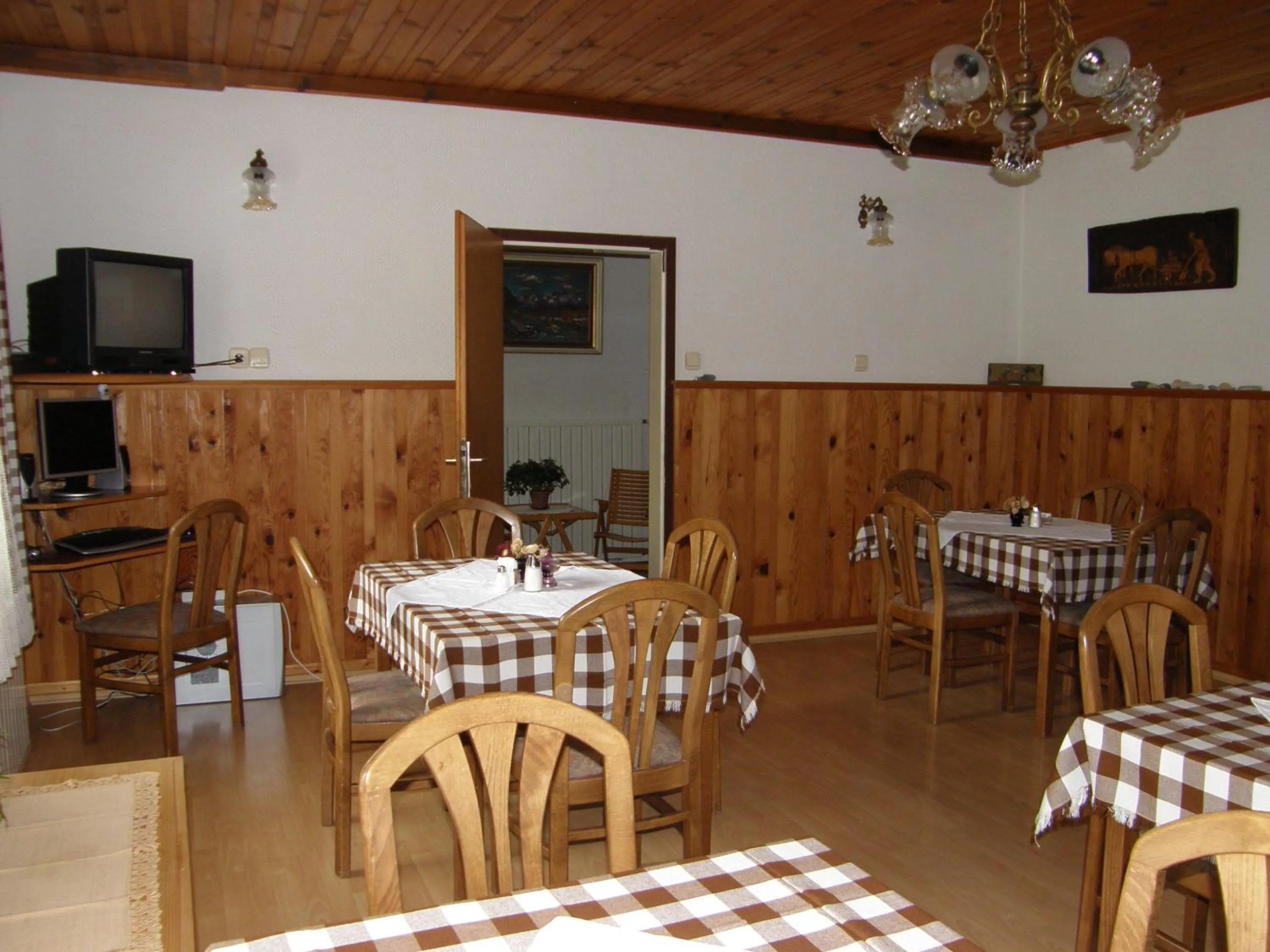 Communal lounge/ TV room in Accommodation Resman