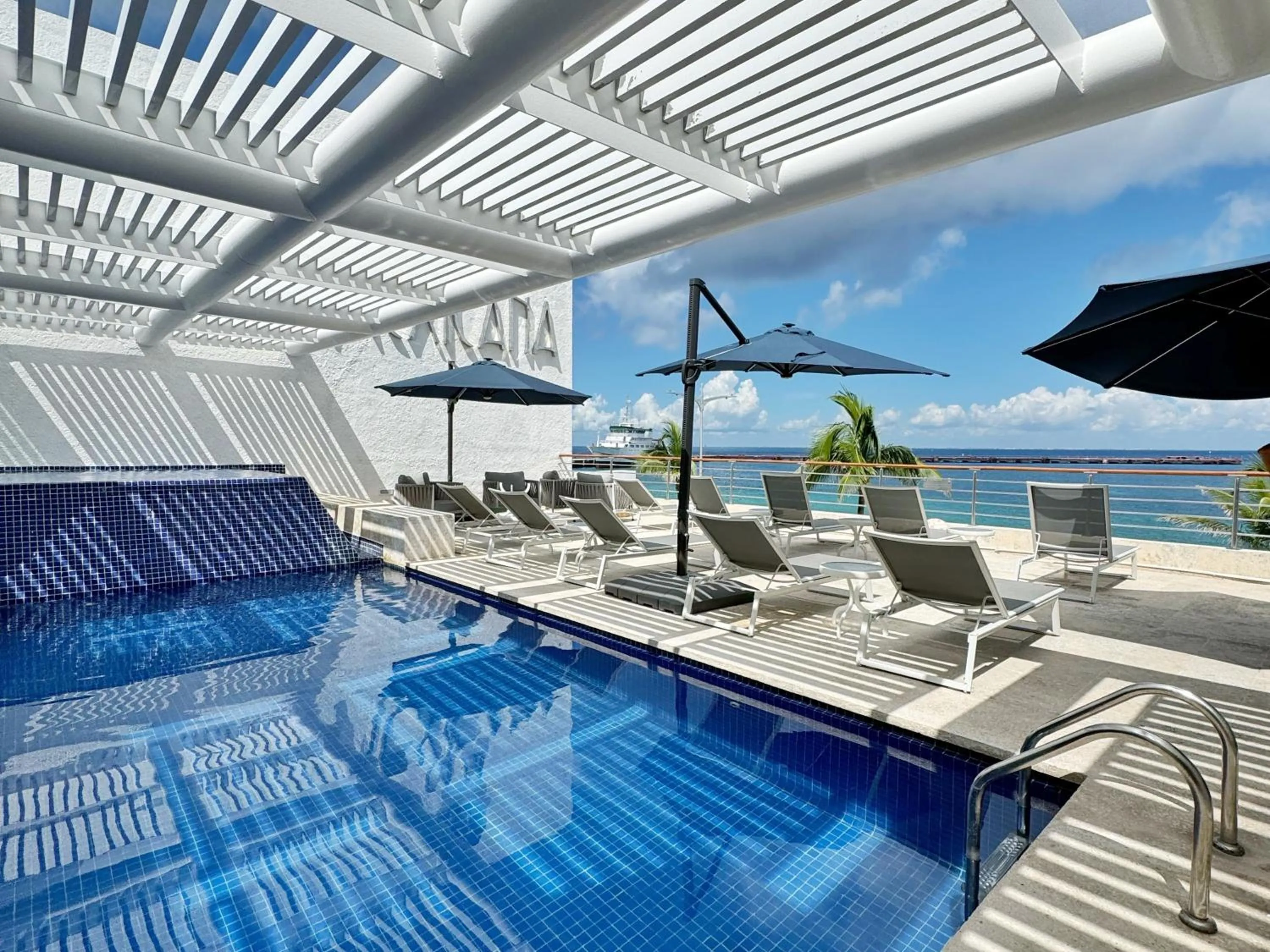 Patio in Hotel Casa Mexicana Cozumel