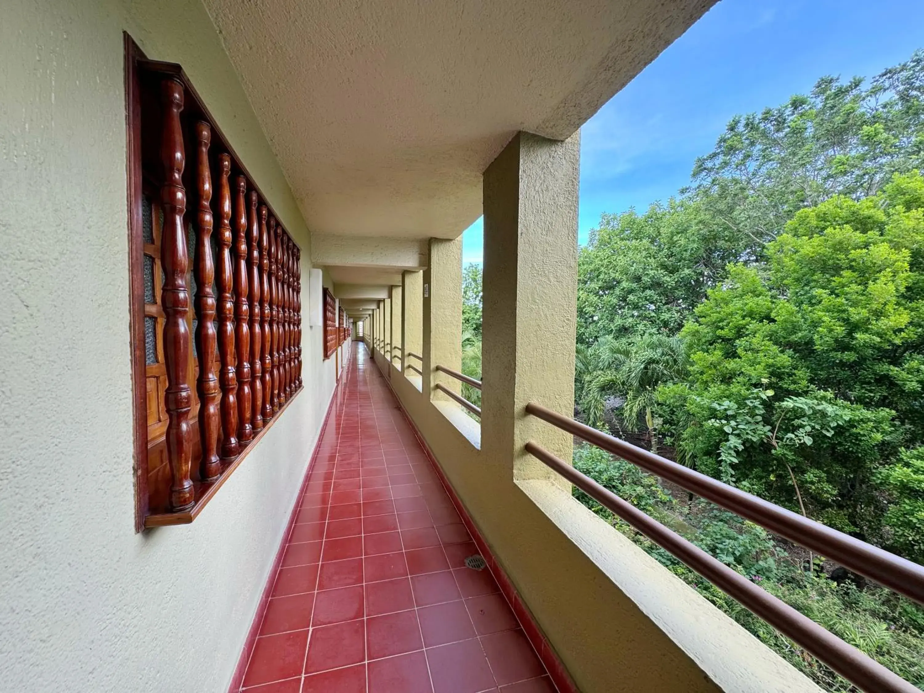 Day in Hotel Casa Colonial Cozumel Day in Hotel Casa Colonial Cozumel