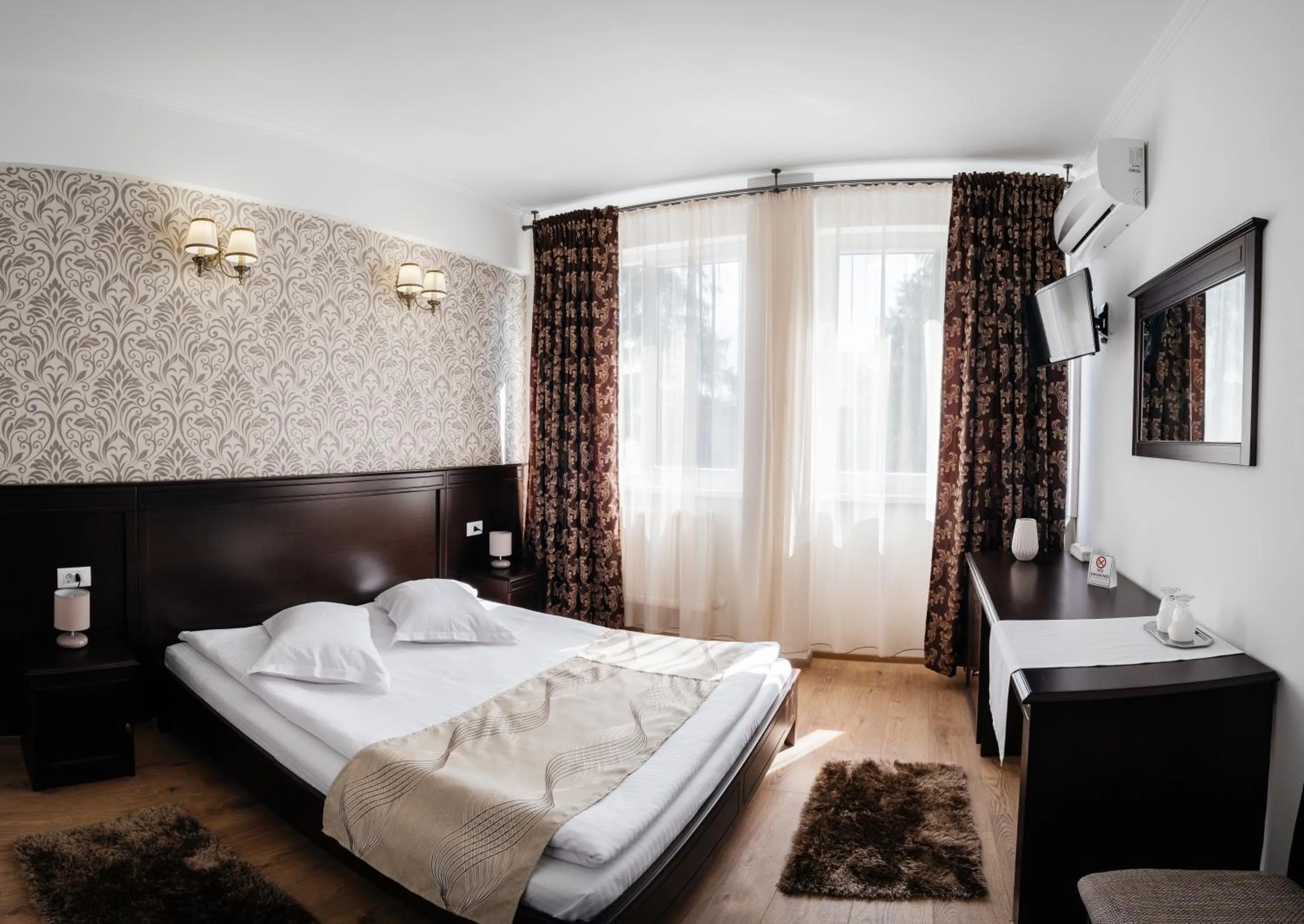 Photo of the whole room, Bed in Hotel Turist