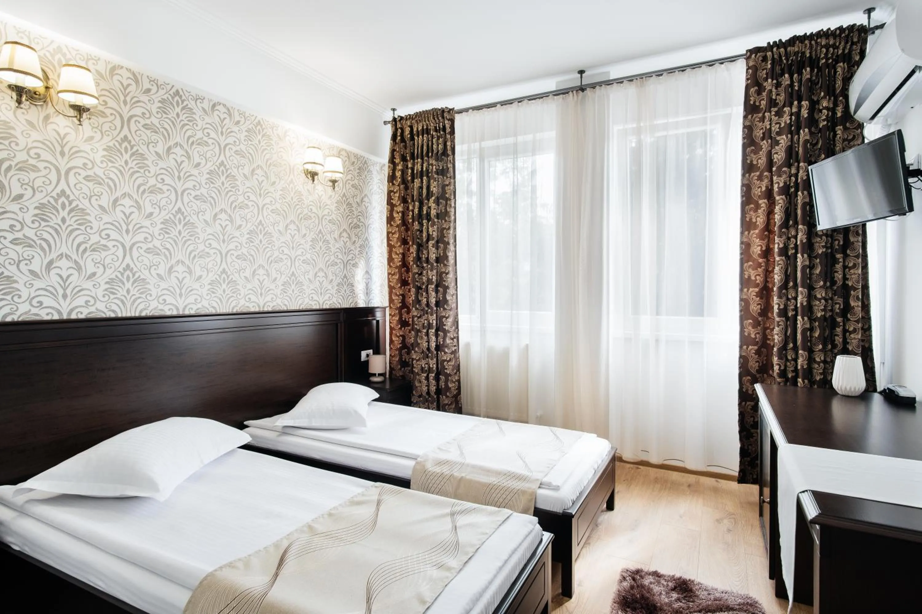 Photo of the whole room, Bed in Hotel Turist