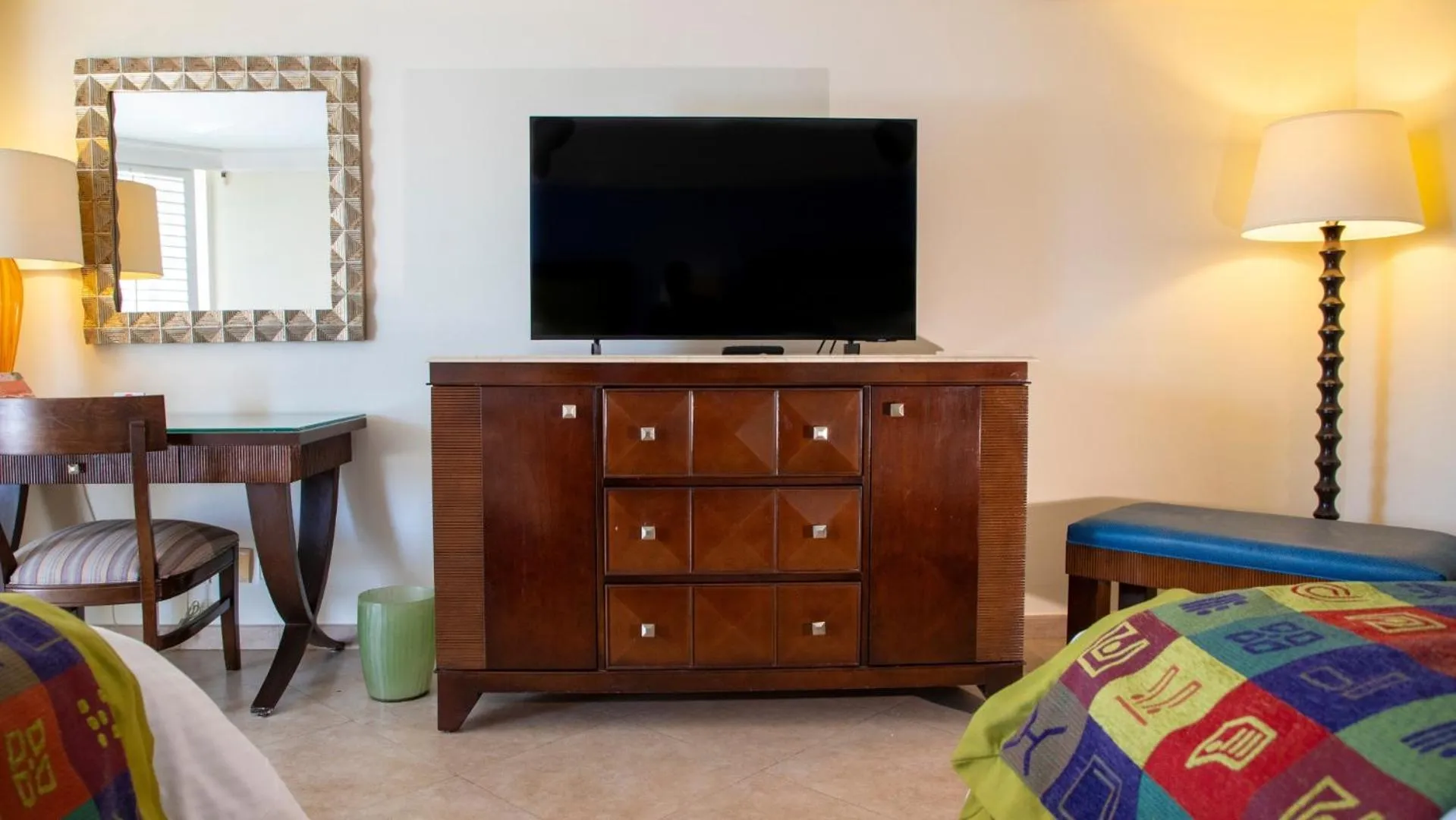 furniture, Bed in Princess Mundo Imperial Riviera Diamante Acapulco