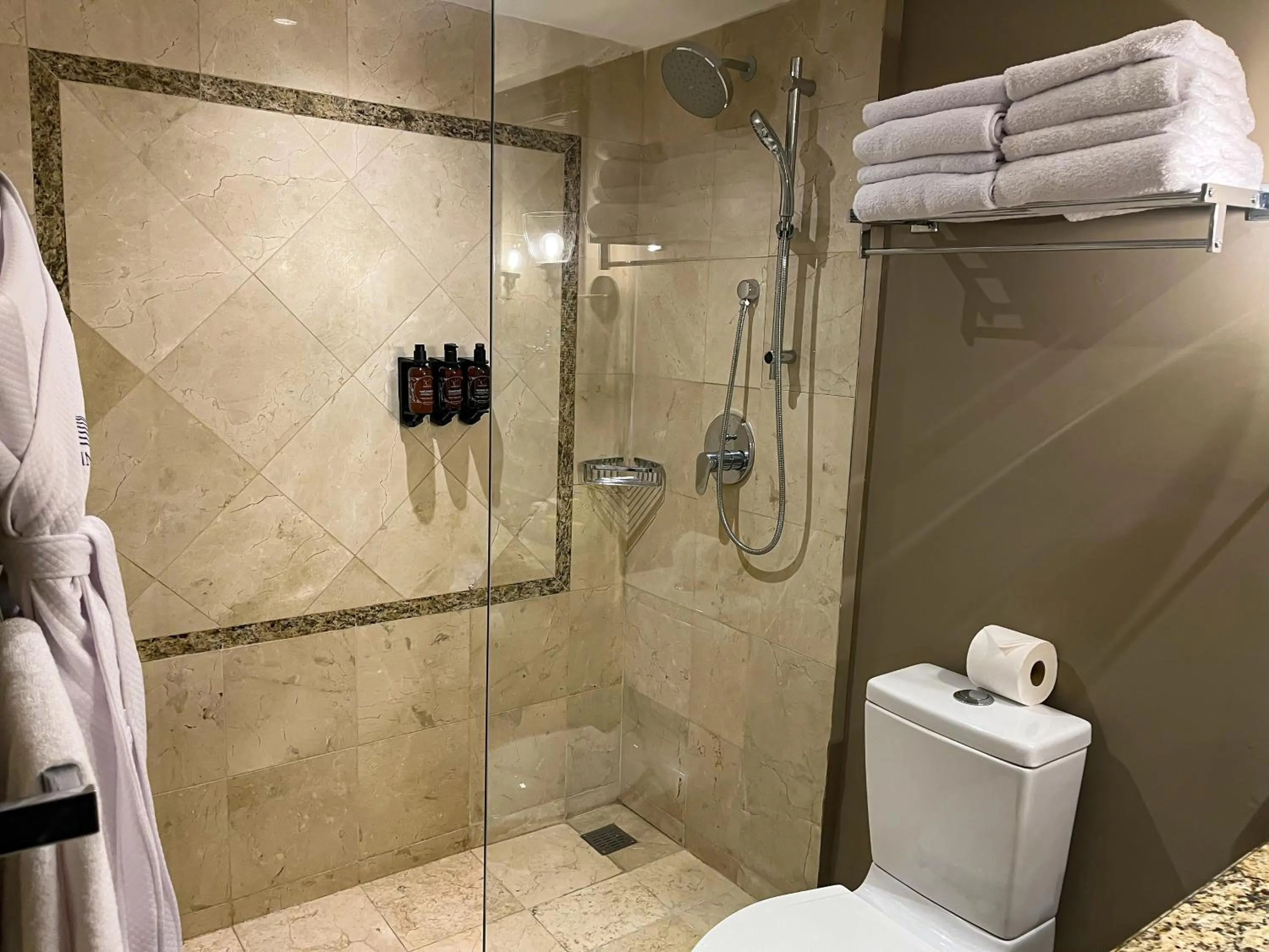 Bathroom in Princess Mundo Imperial Riviera Diamante Acapulco