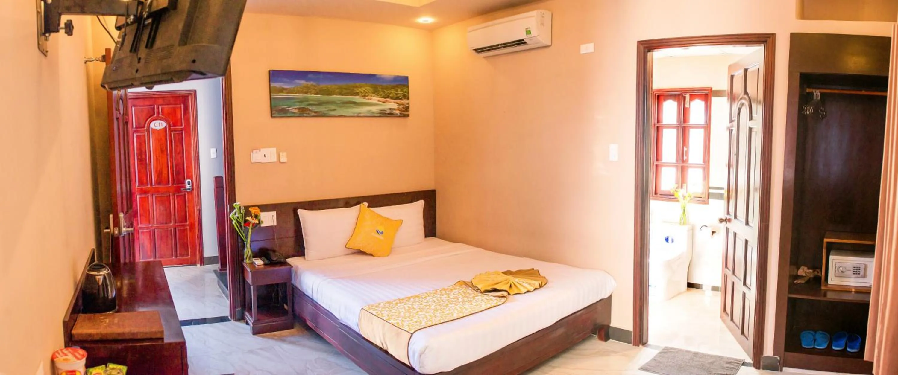 Bedroom in ViVa Resort Mui Ne