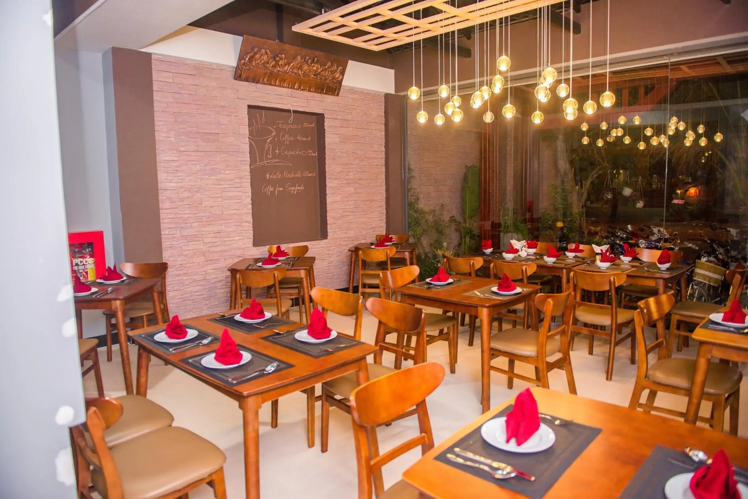 Restaurant/places to eat in ViVa Resort Mui Ne Restaurant/places to eat in ViVa Resort Mui Ne