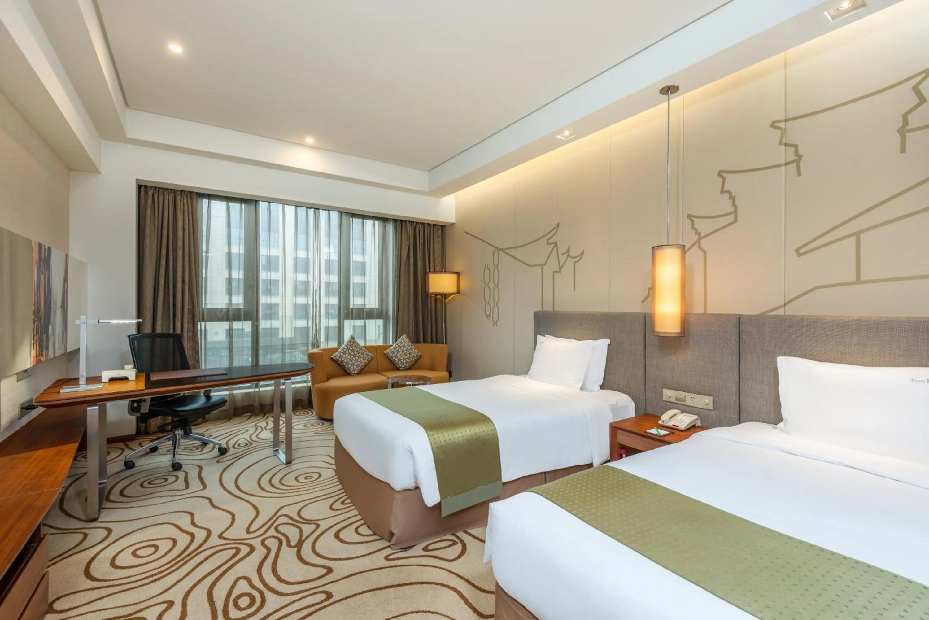 Bed in Holiday Inn Shanghai Hongqiao by IHG - near by Hongqiao Airport & NECC