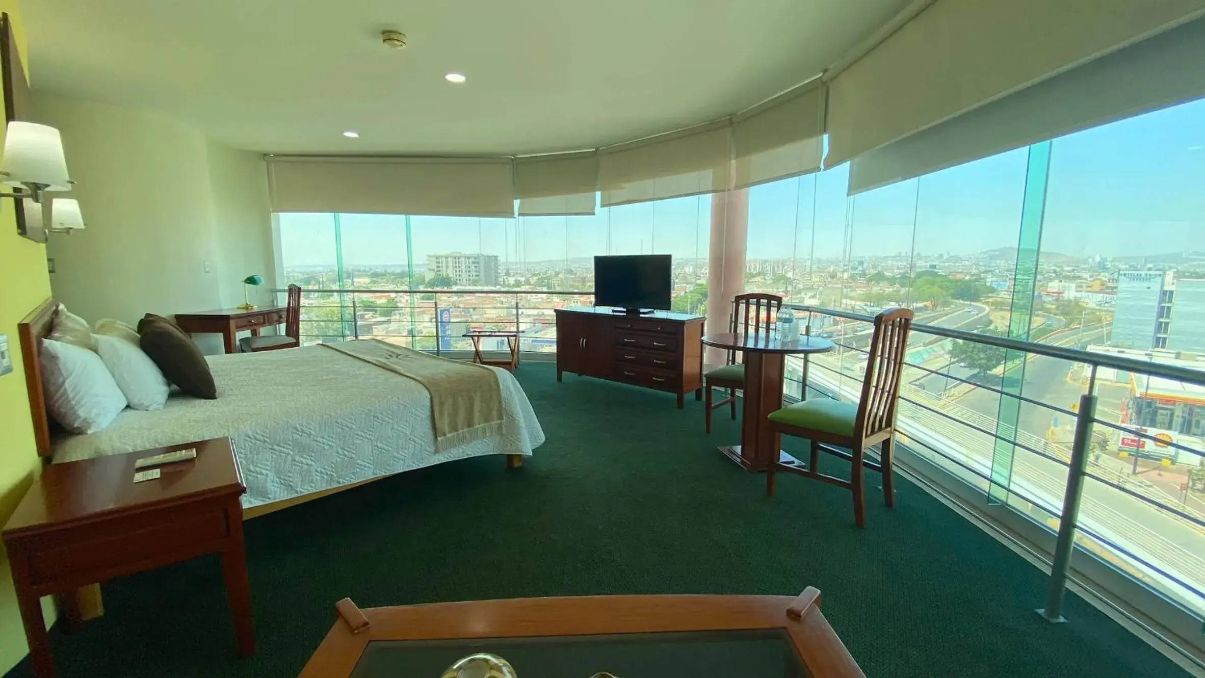 Bed in Hotel Enterprise Inn Poliforum Bed in Hotel Enterprise Inn Poliforum