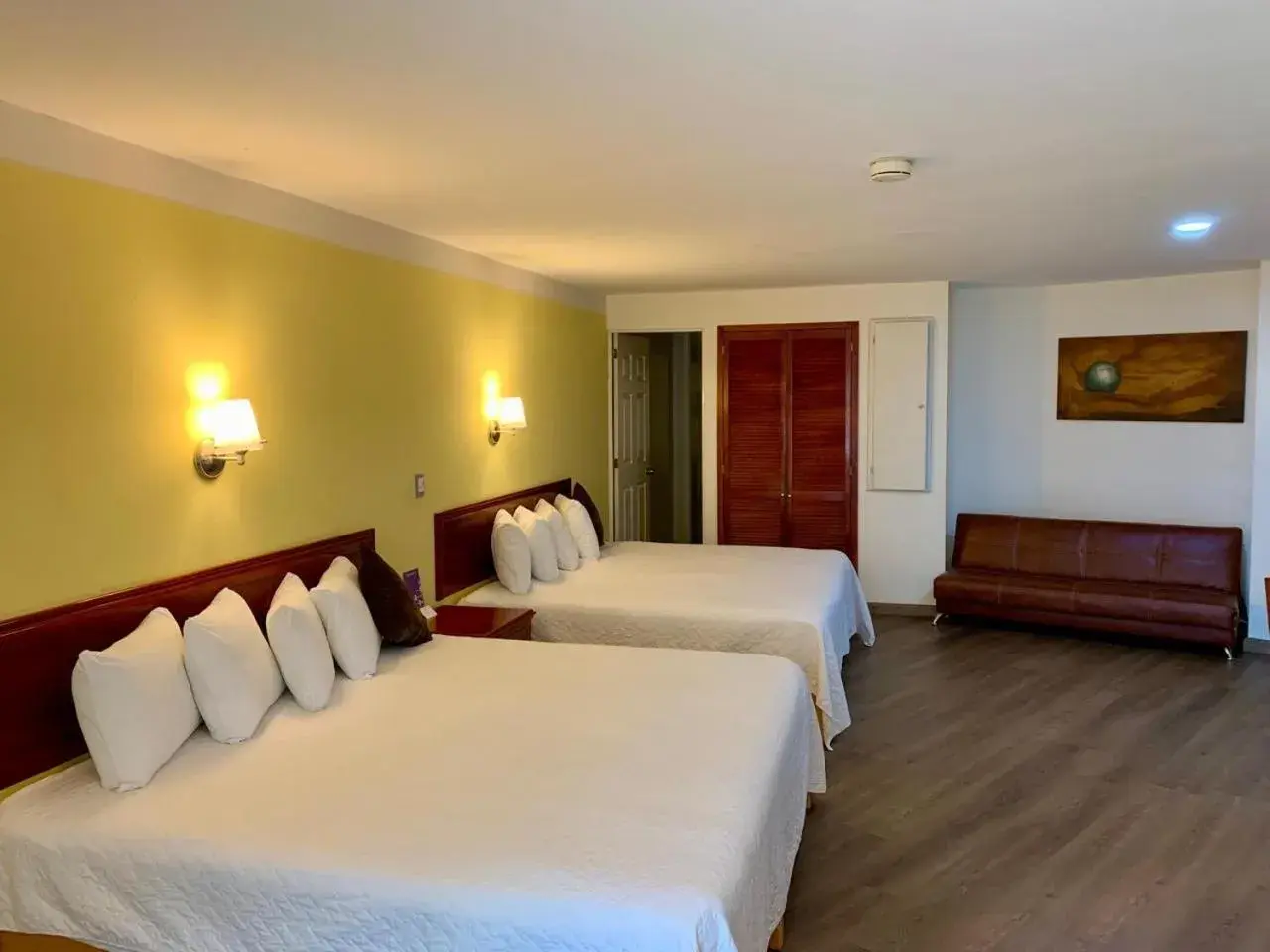 Bedroom, Bed in Hotel Enterprise Inn Poliforum Bedroom, Bed in Hotel Enterprise Inn Poliforum