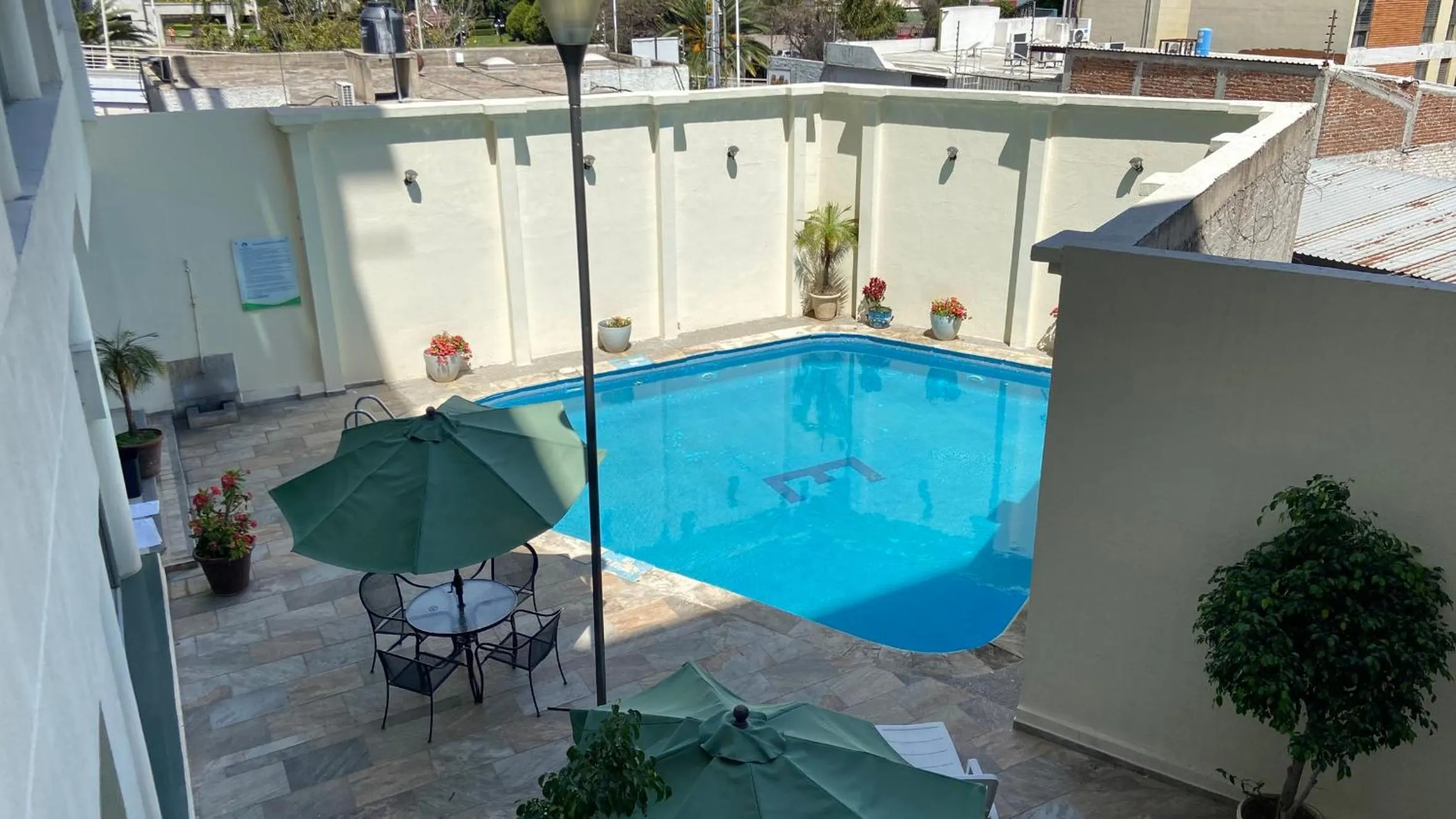 Patio in Hotel Enterprise Inn Poliforum