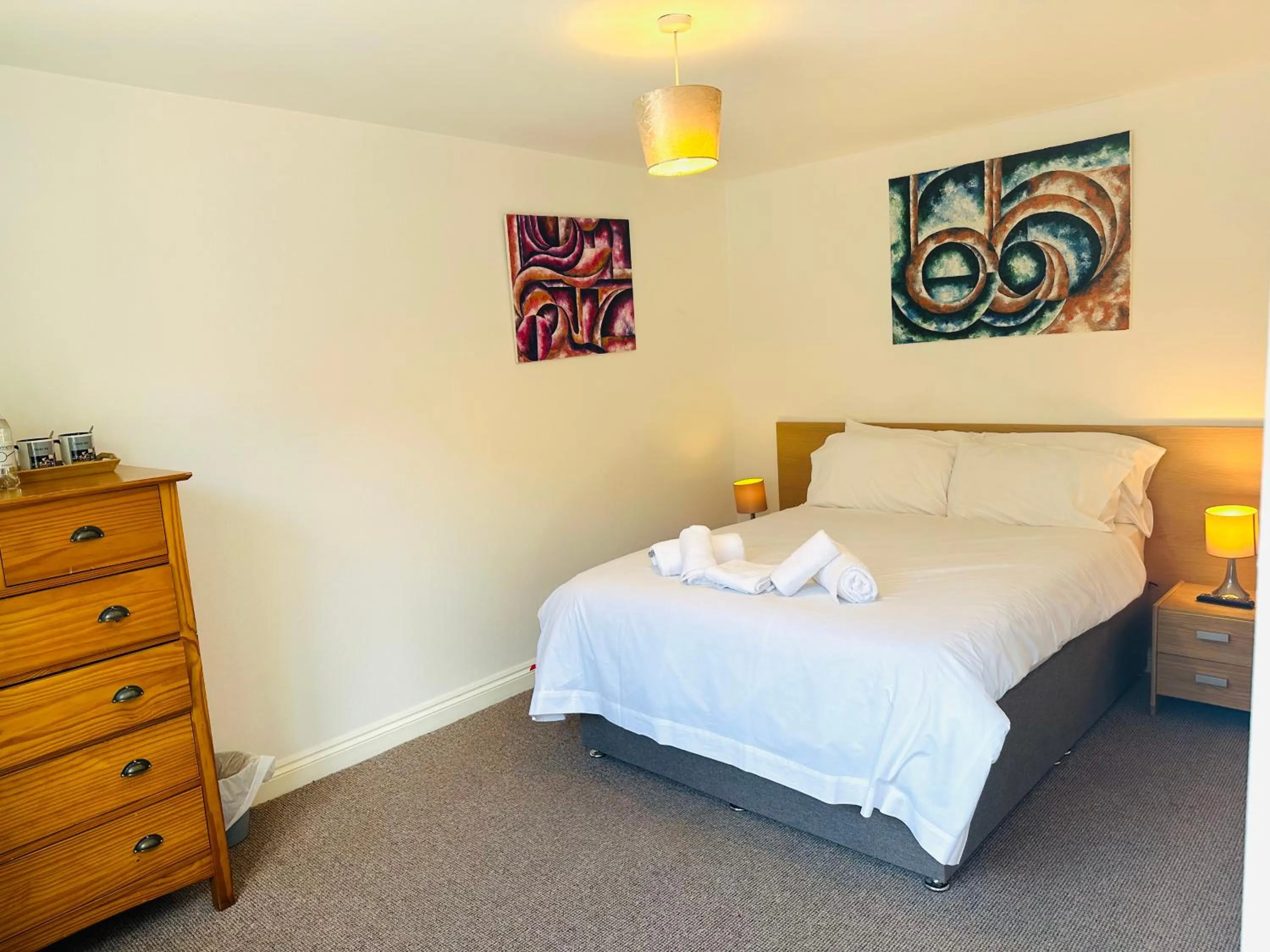 Bedroom, Bed in ROYAL OAK