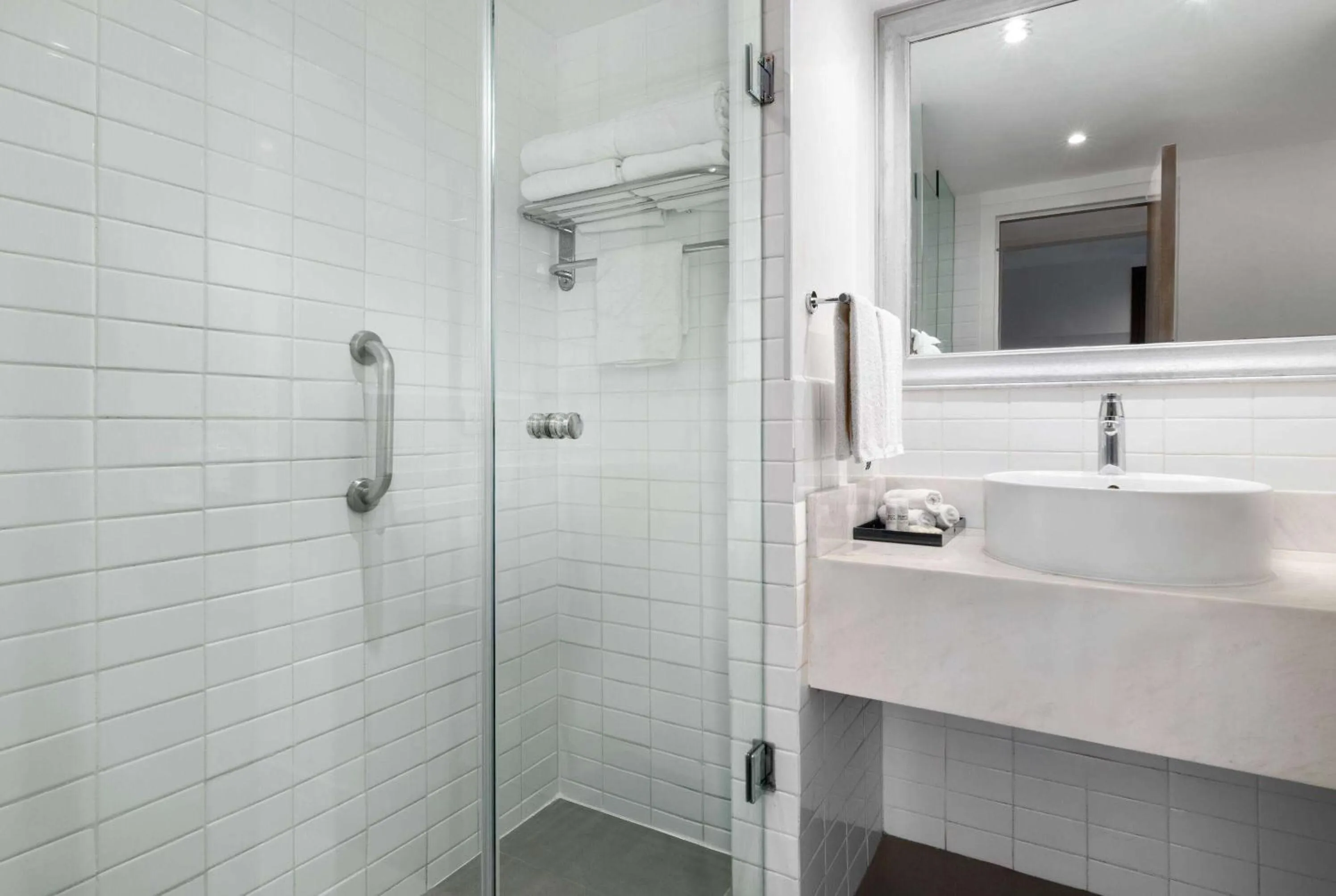 Bathroom in Wyndham Monterrey Ambassador Centro