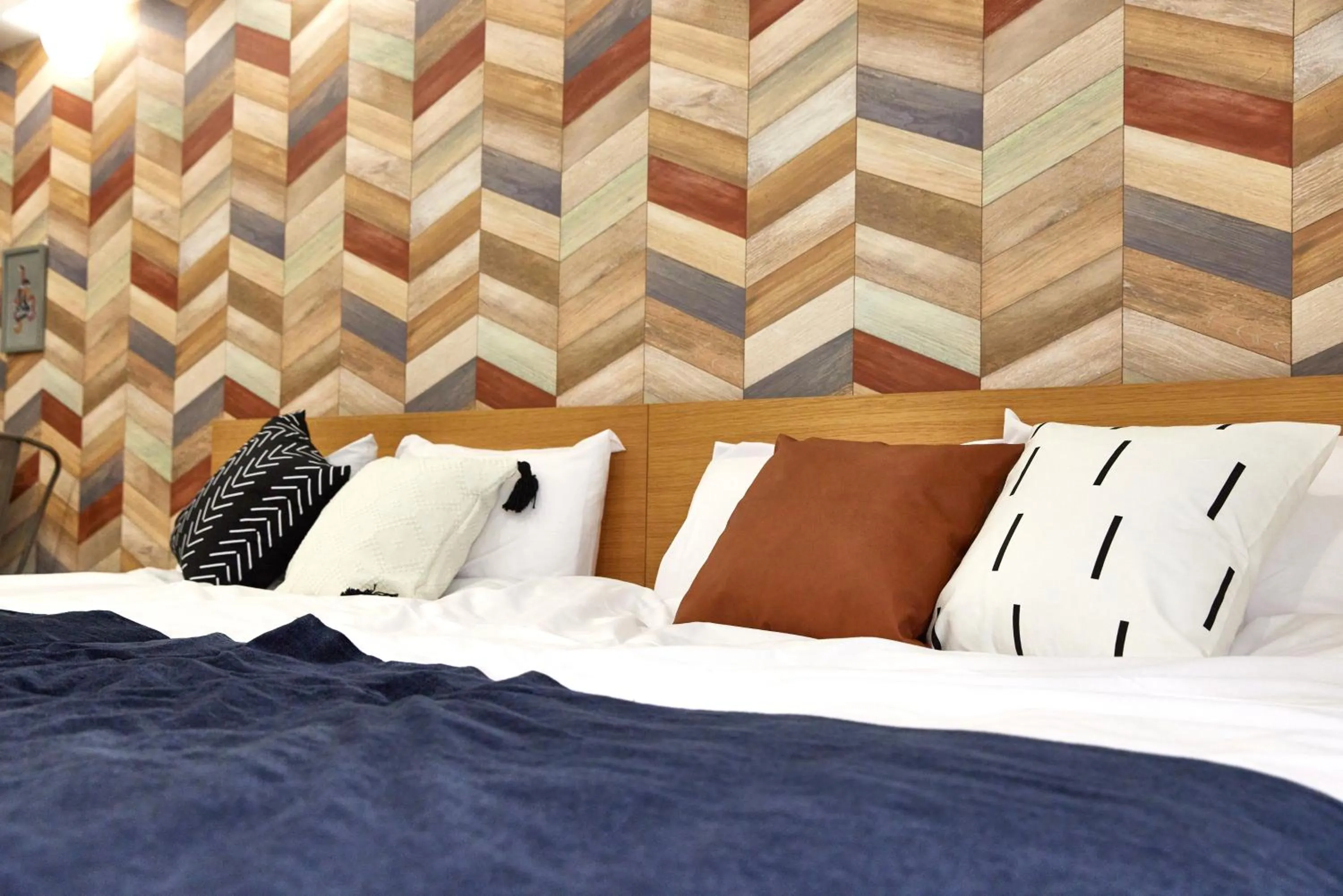 Bed in A.A.O BLDG. NAMBA