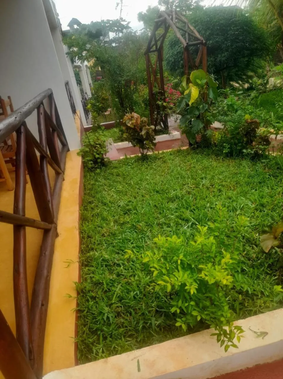 Garden in Majani Breeze