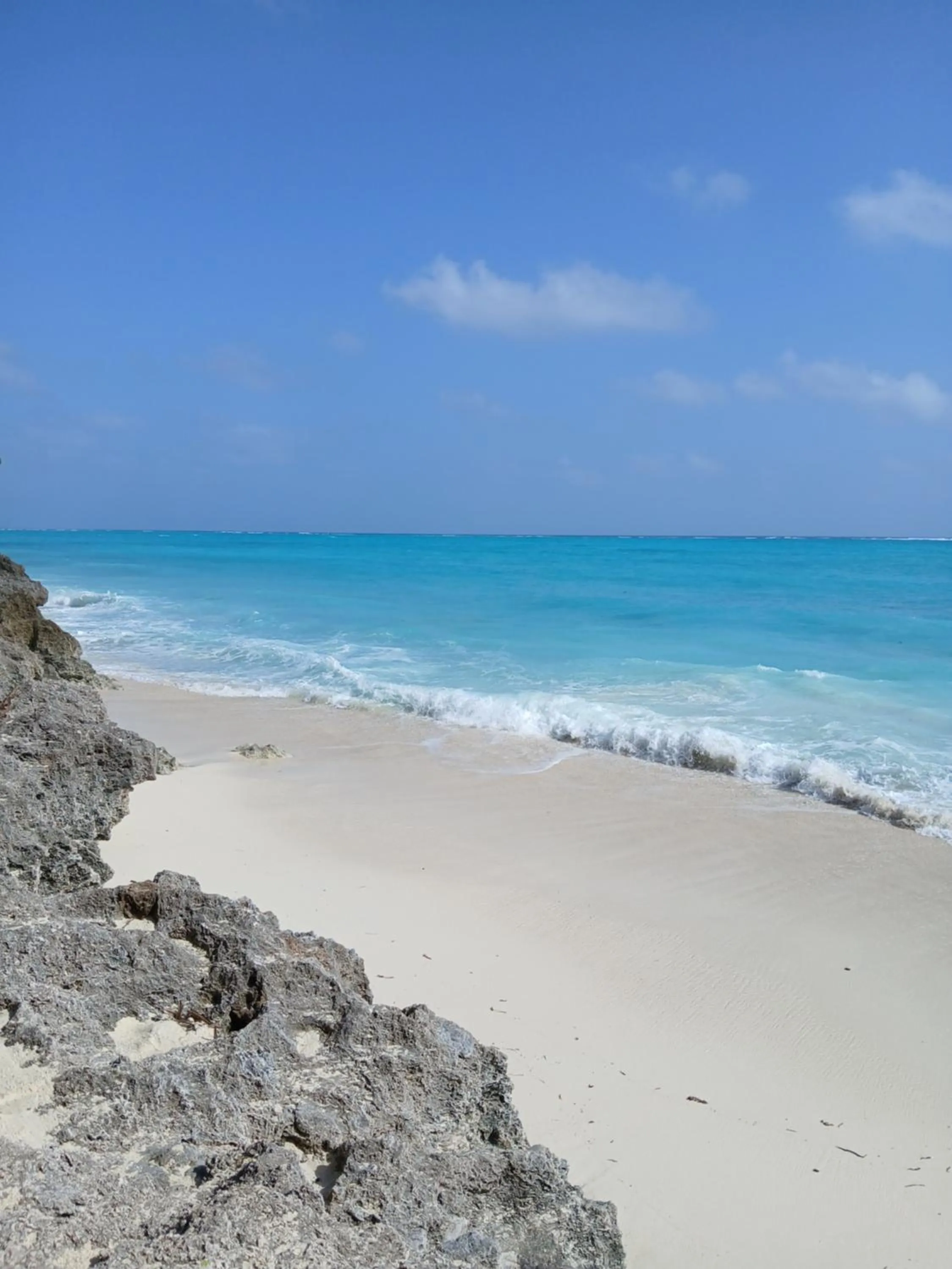 Beach in Majani Breeze