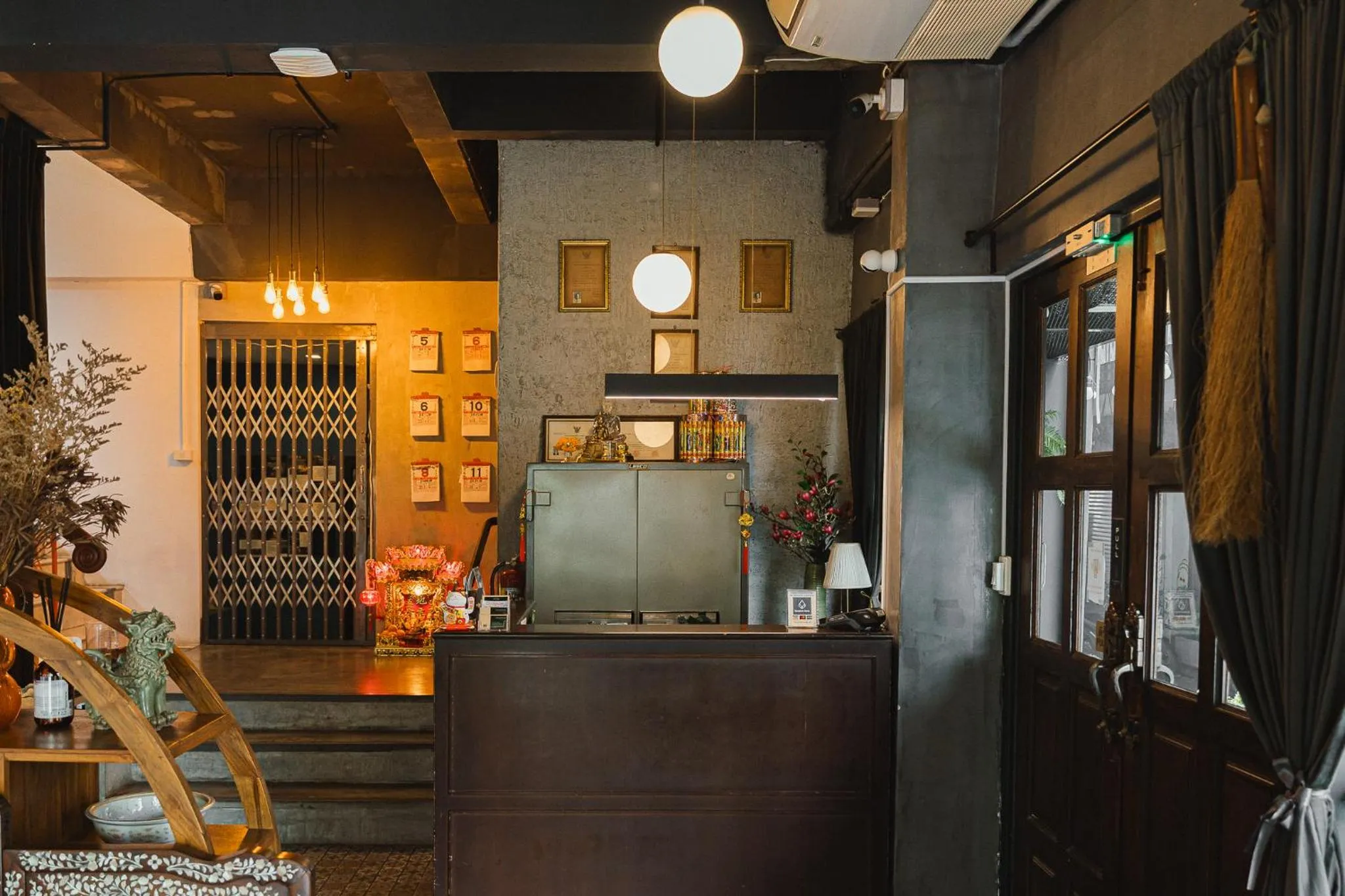 Lobby or reception in Tim Mansion