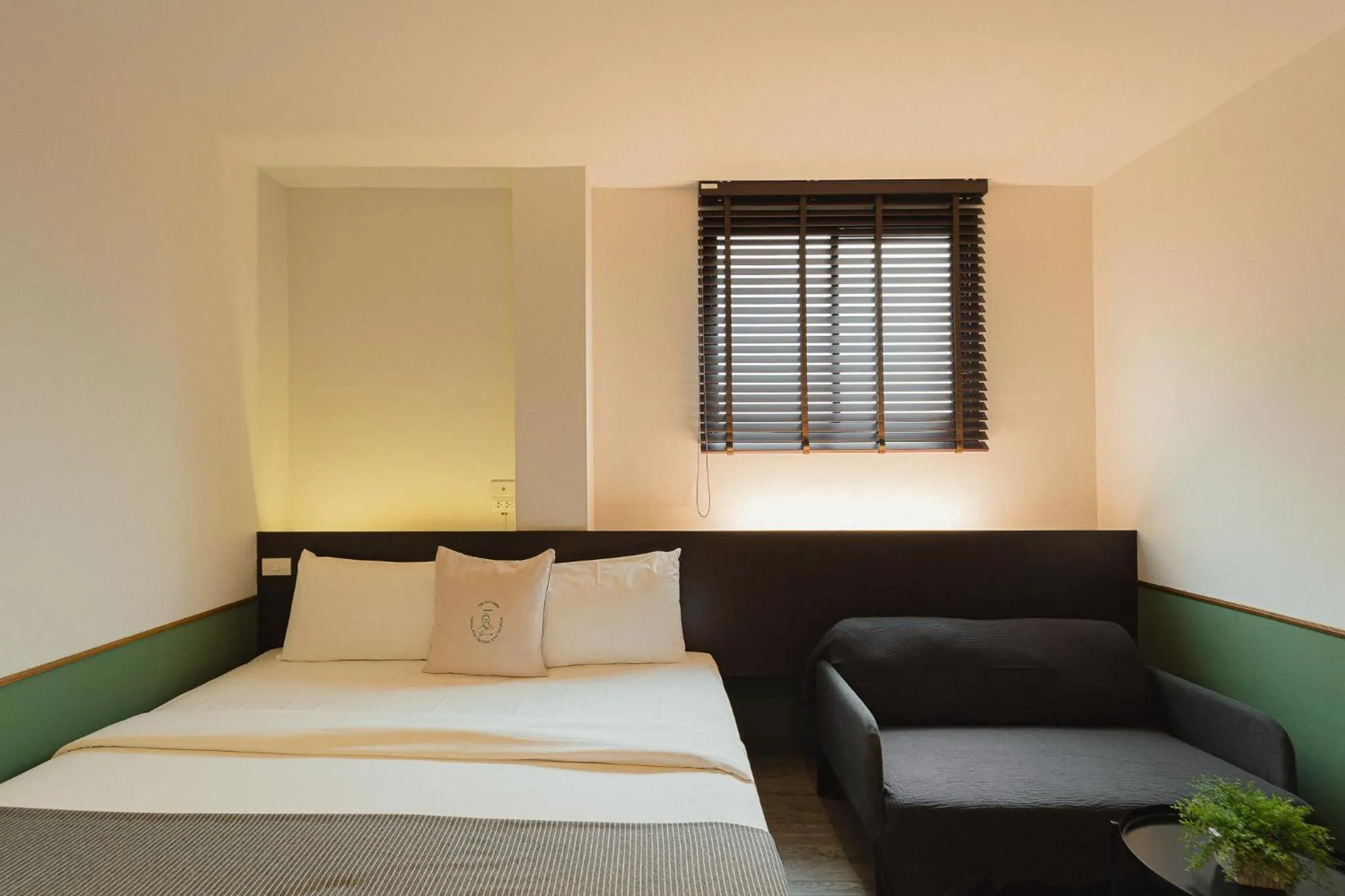 Bedroom, Bed in Tim Mansion