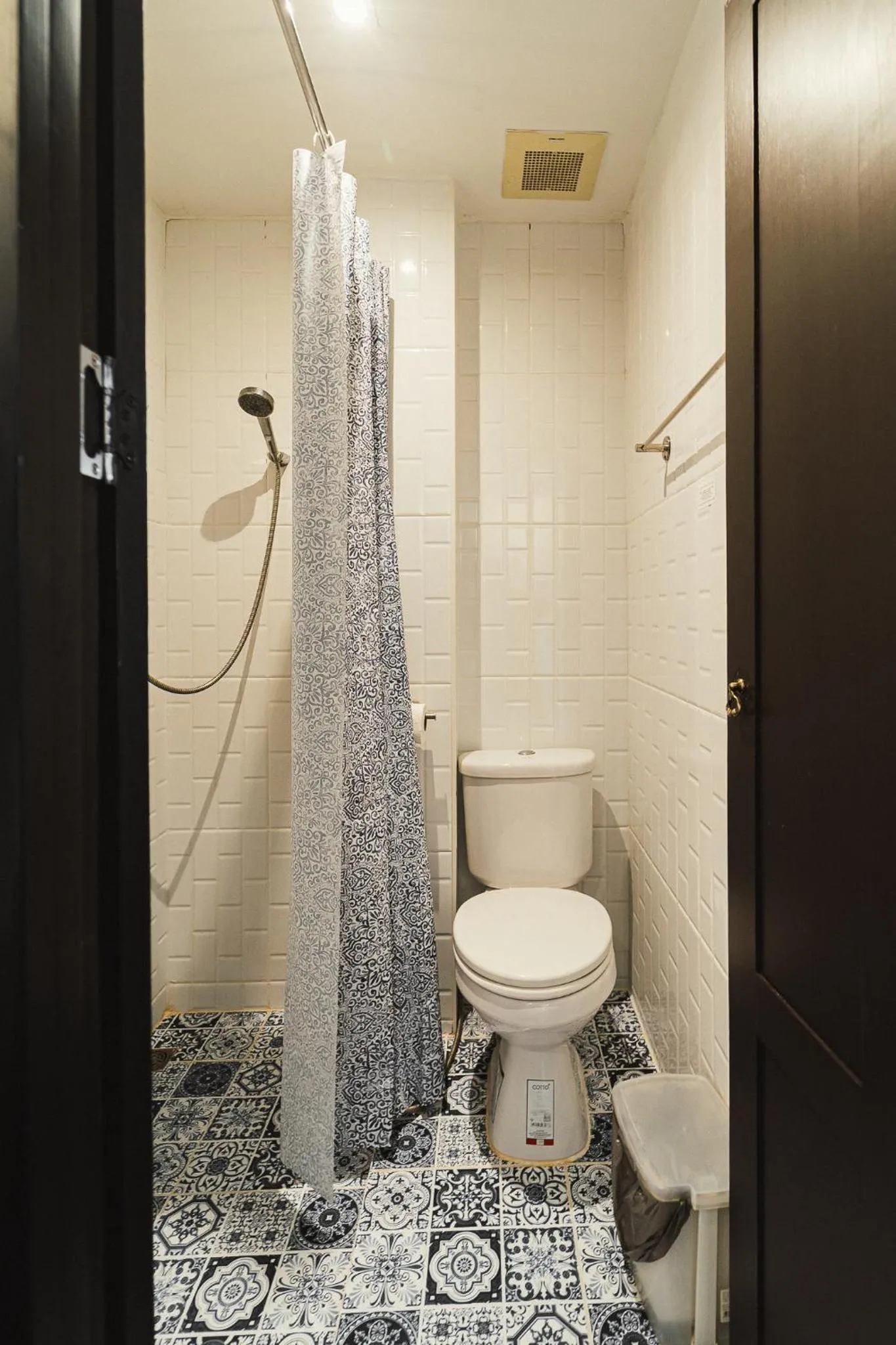 Shower in Tim Mansion