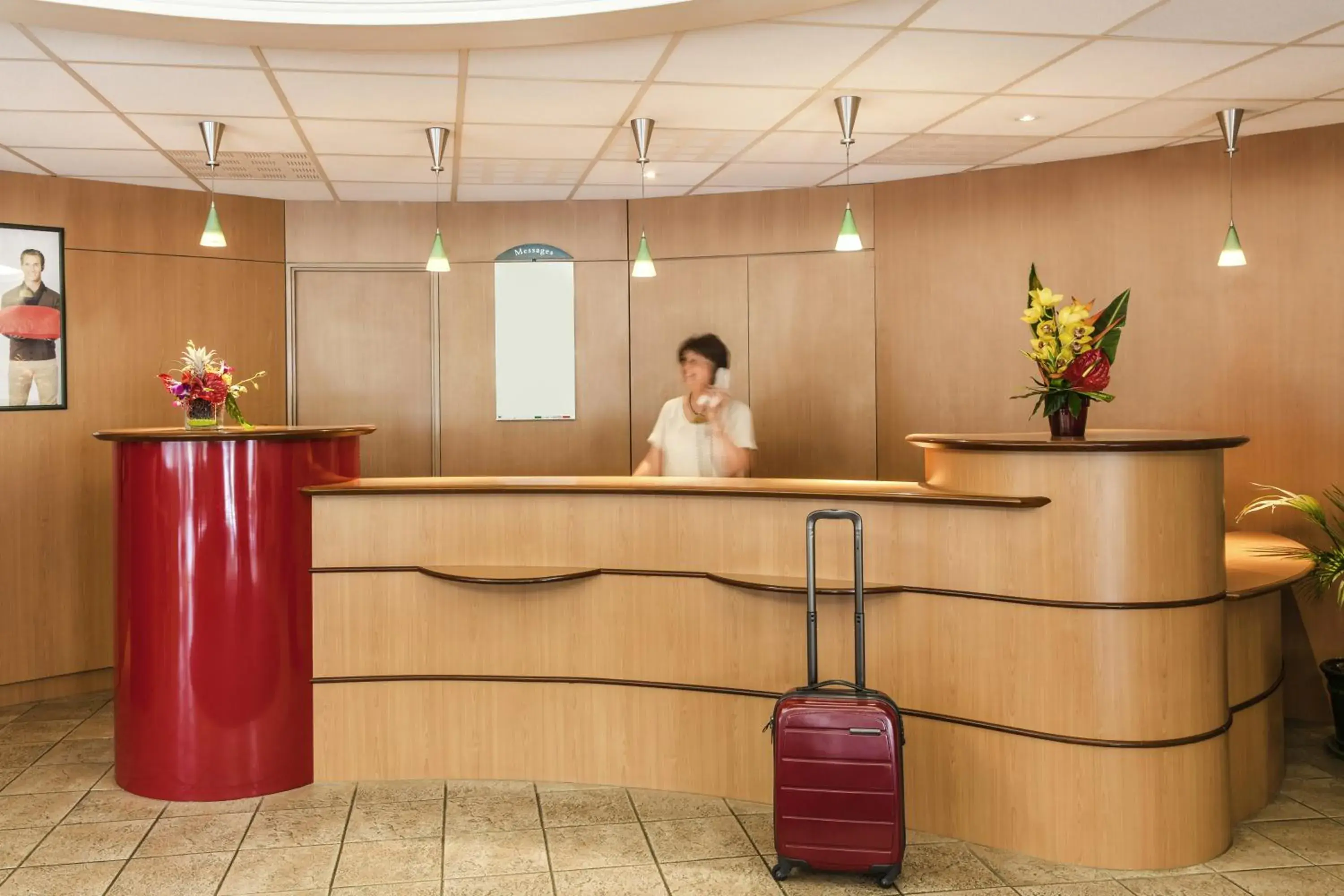 Lobby or reception in ibis Auch Lobby or reception in ibis Auch