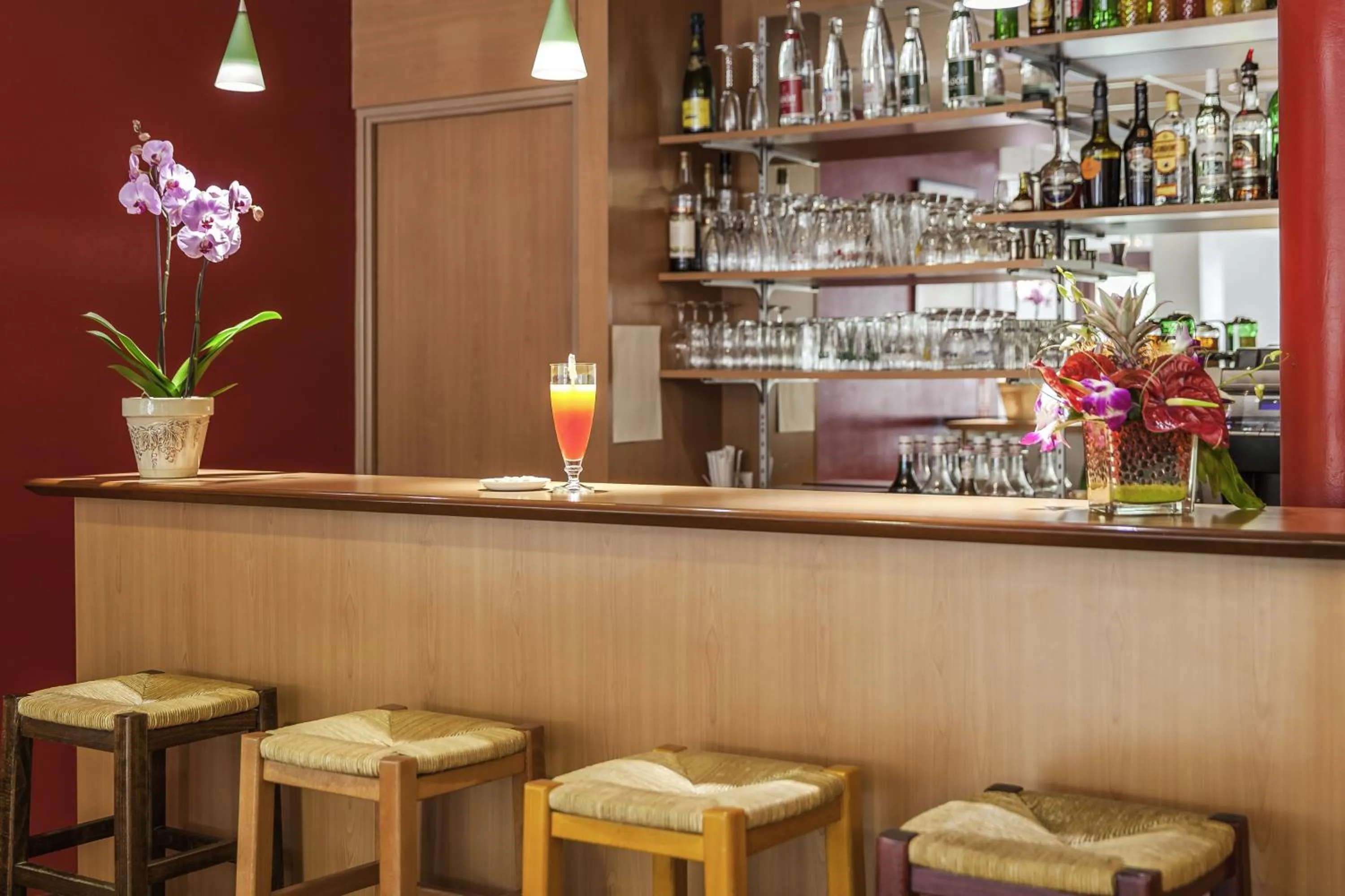 Lounge or bar in ibis Auch