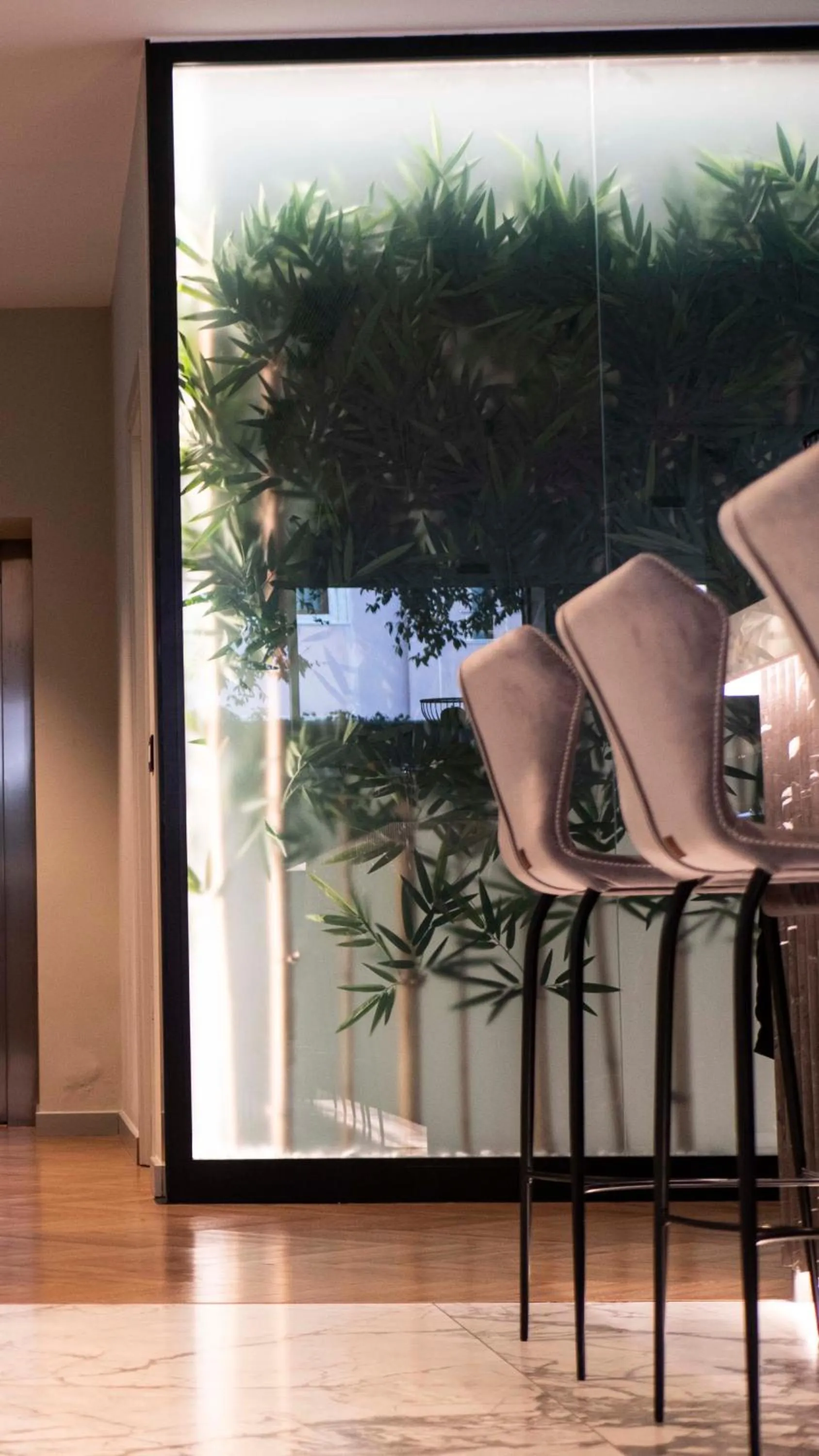 Lounge or bar in Moncafe Boutique Hotel & SPA Tirana